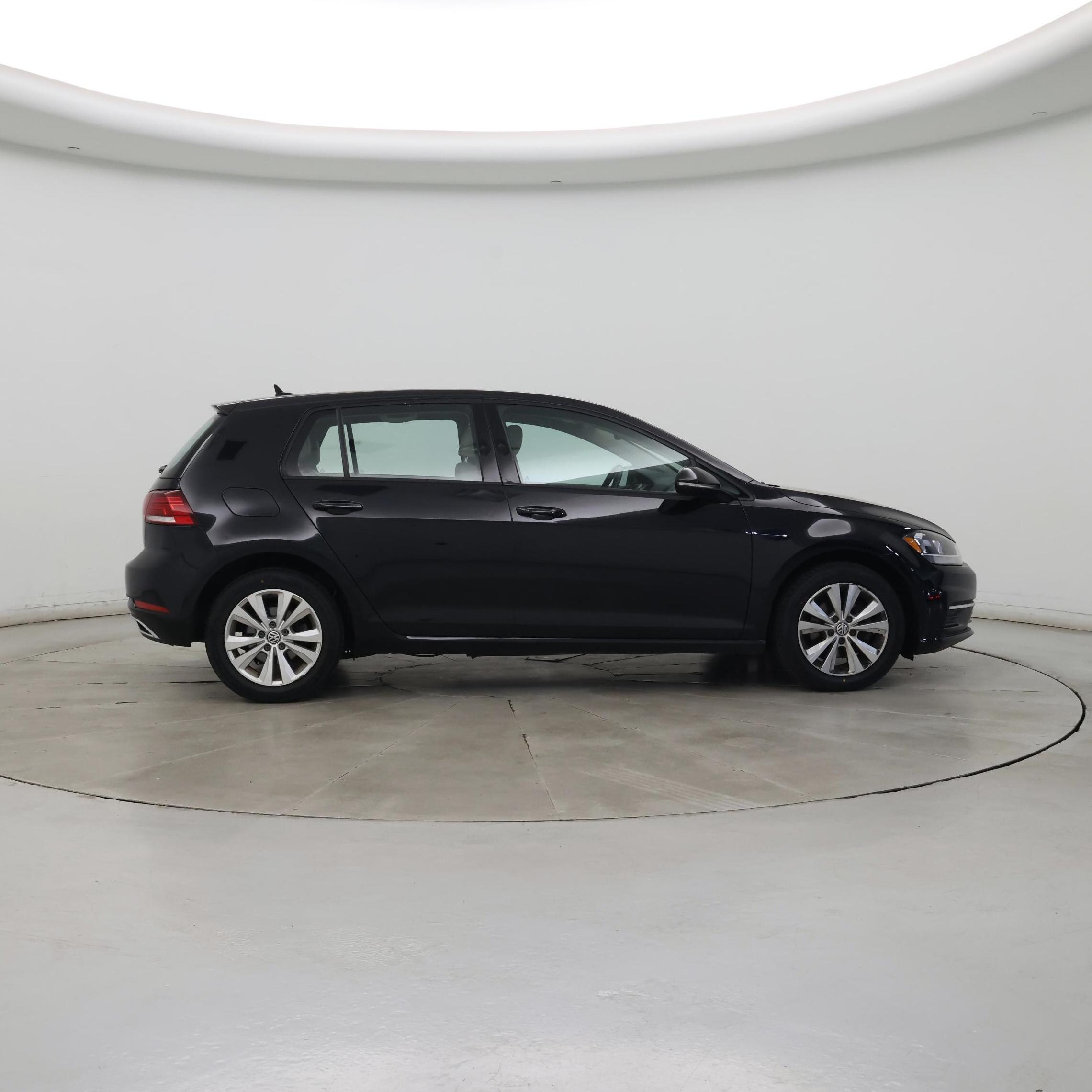 Thumbnail: 2020 Volkswagen Golf - 7