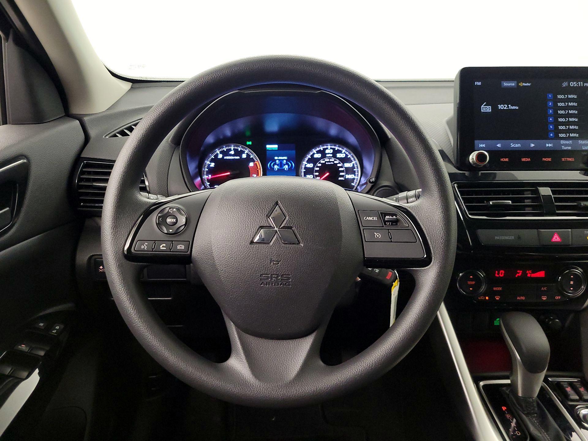 Thumbnail: 2023 Mitsubishi Eclipse Cross - 10