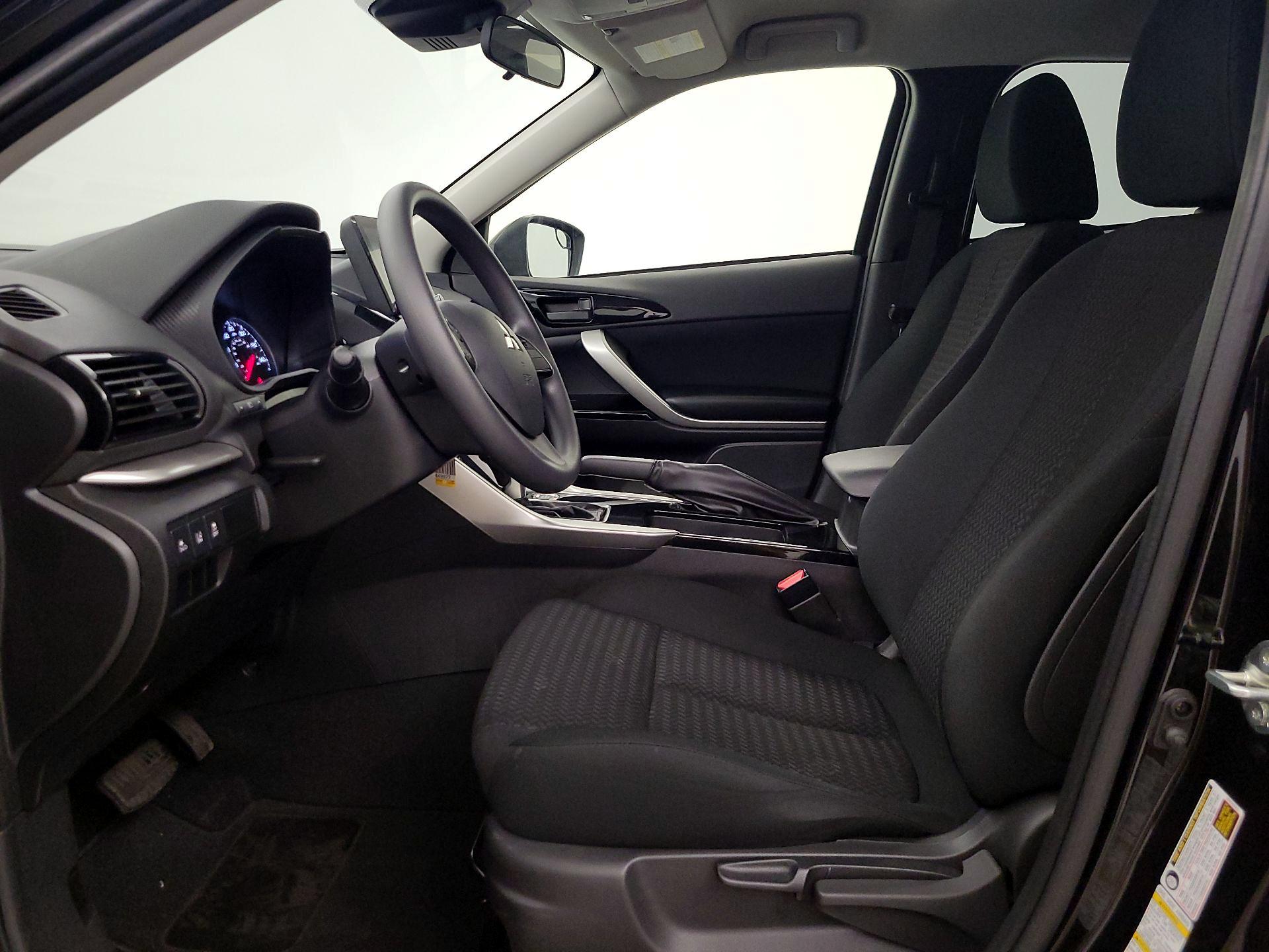 Thumbnail: 2023 Mitsubishi Eclipse Cross - 11
