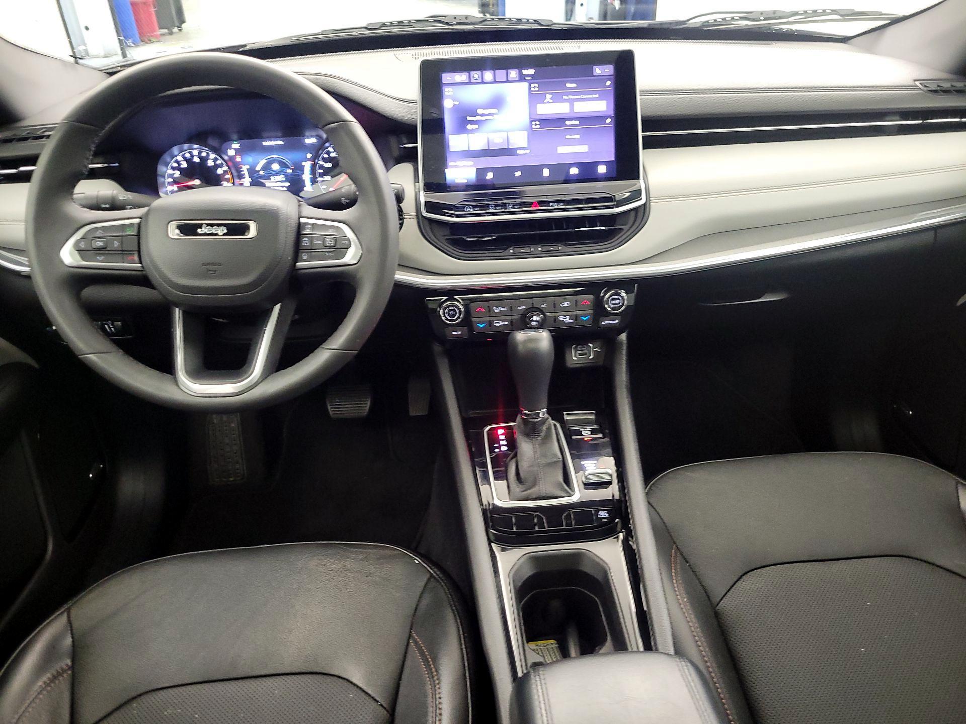 Thumbnail: 2023 Jeep Compass - 9