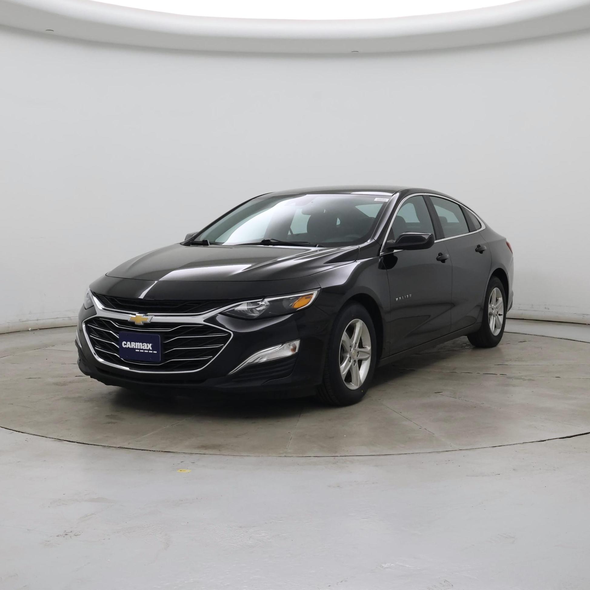 Thumbnail: 2022 Chevrolet Malibu - 4