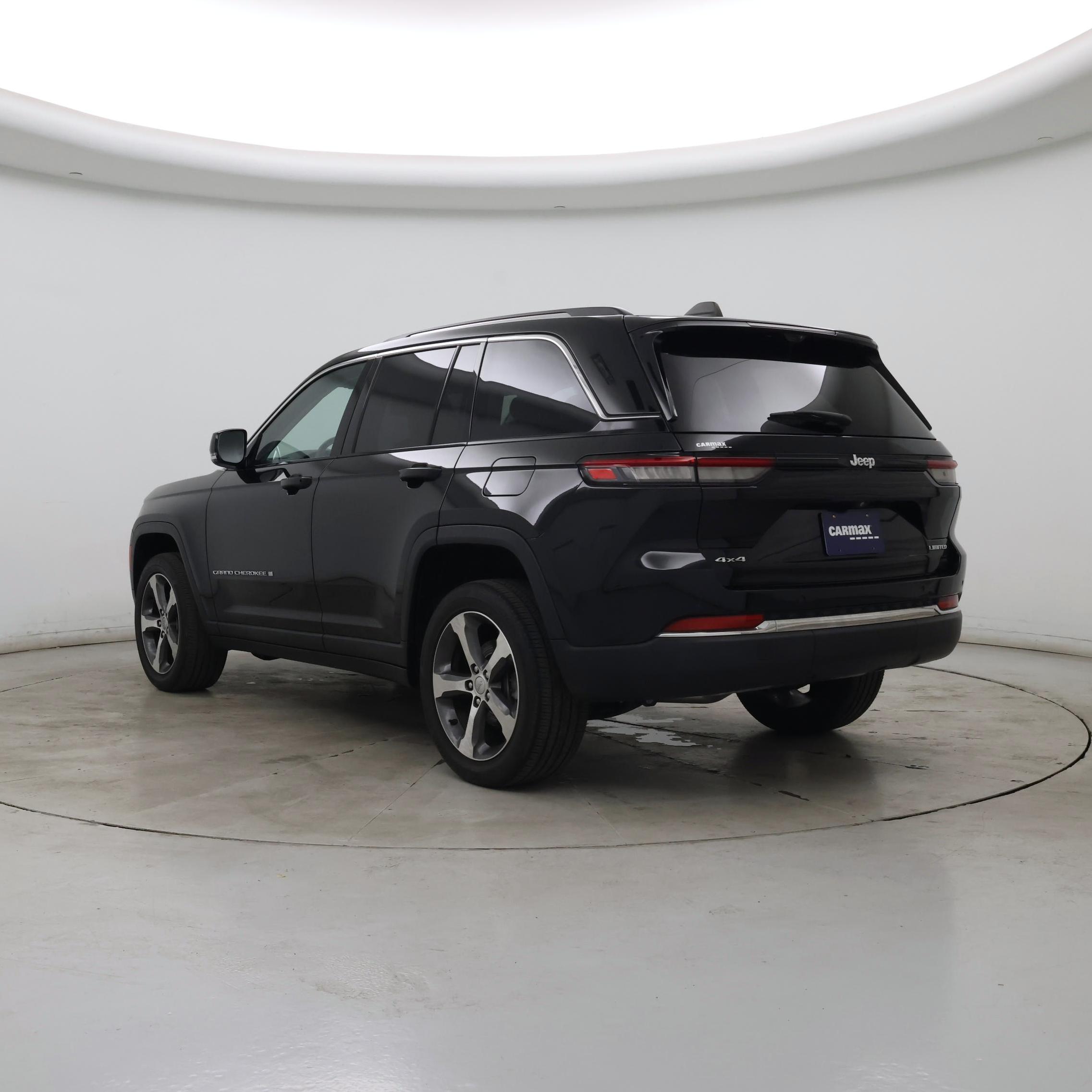 Thumbnail: 2023 Jeep Grand Cherokee - 2