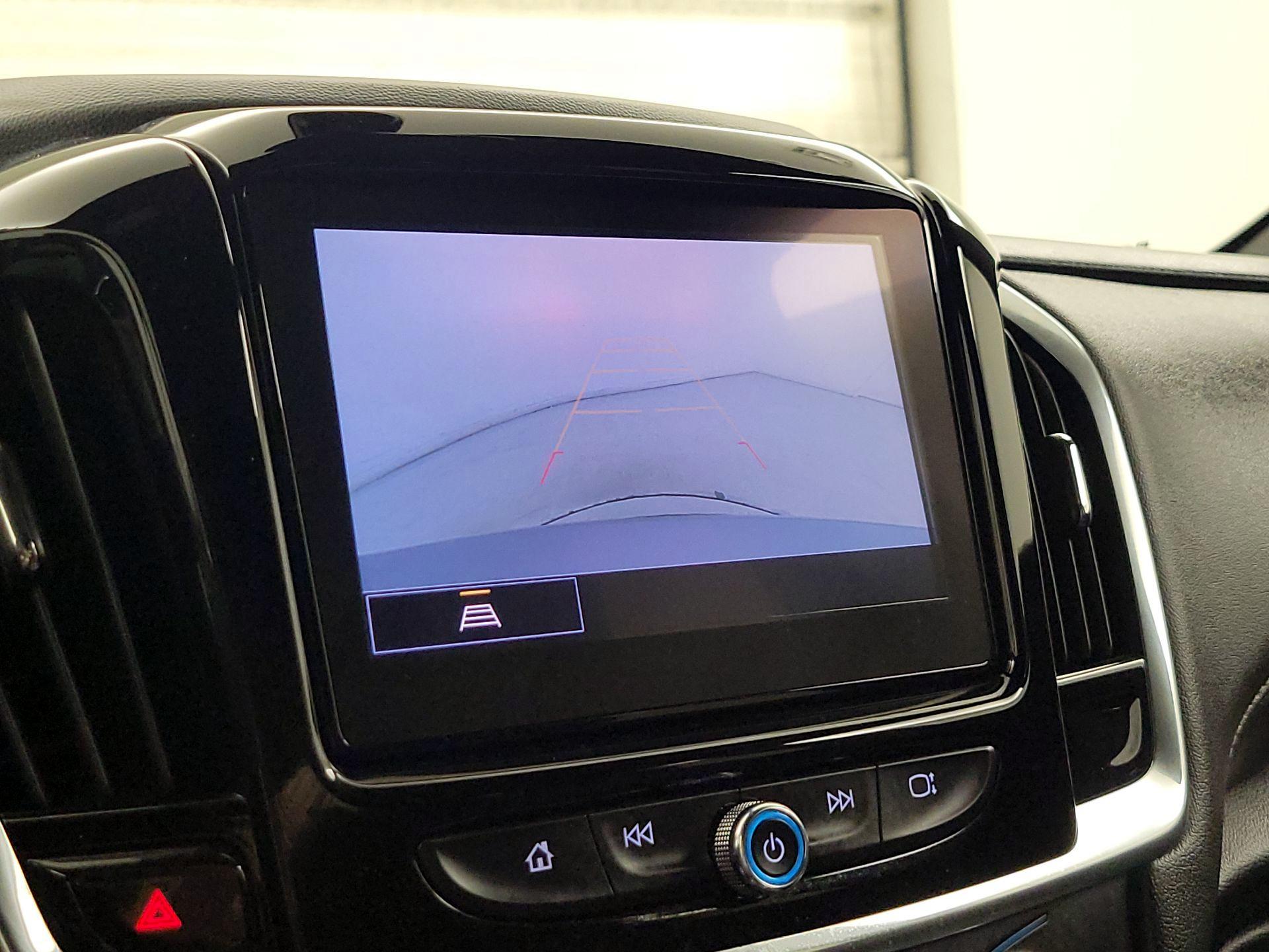 Thumbnail: 2023 Chevrolet Traverse - 14