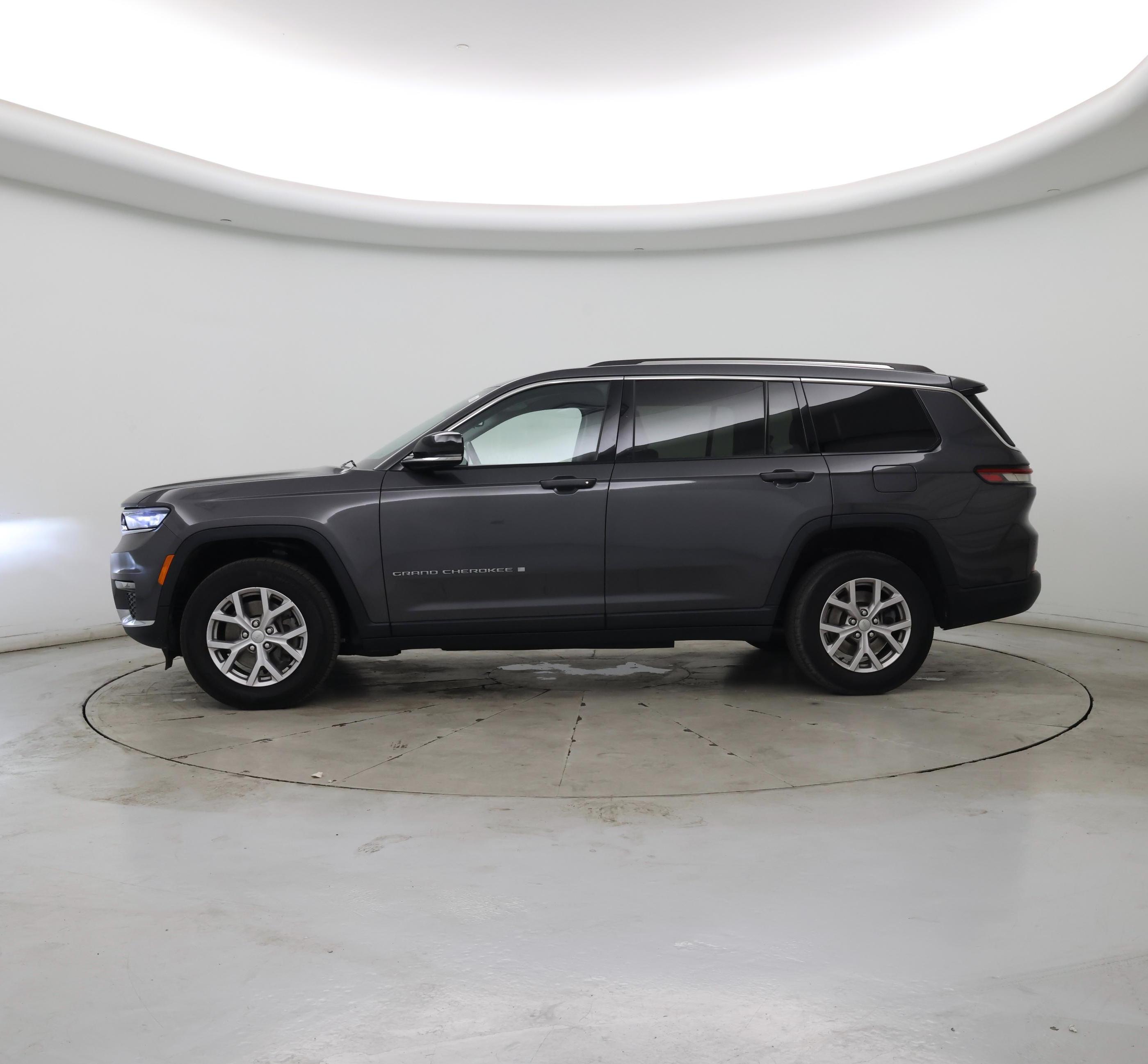 Thumbnail: 2022 Jeep Grand Cherokee L - 3