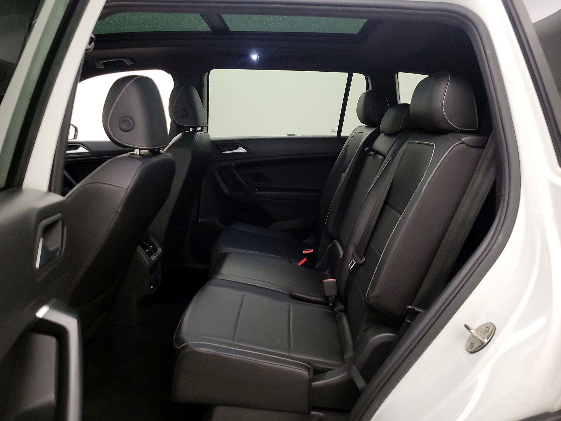 Thumbnail: 2021 Volkswagen Tiguan - 20