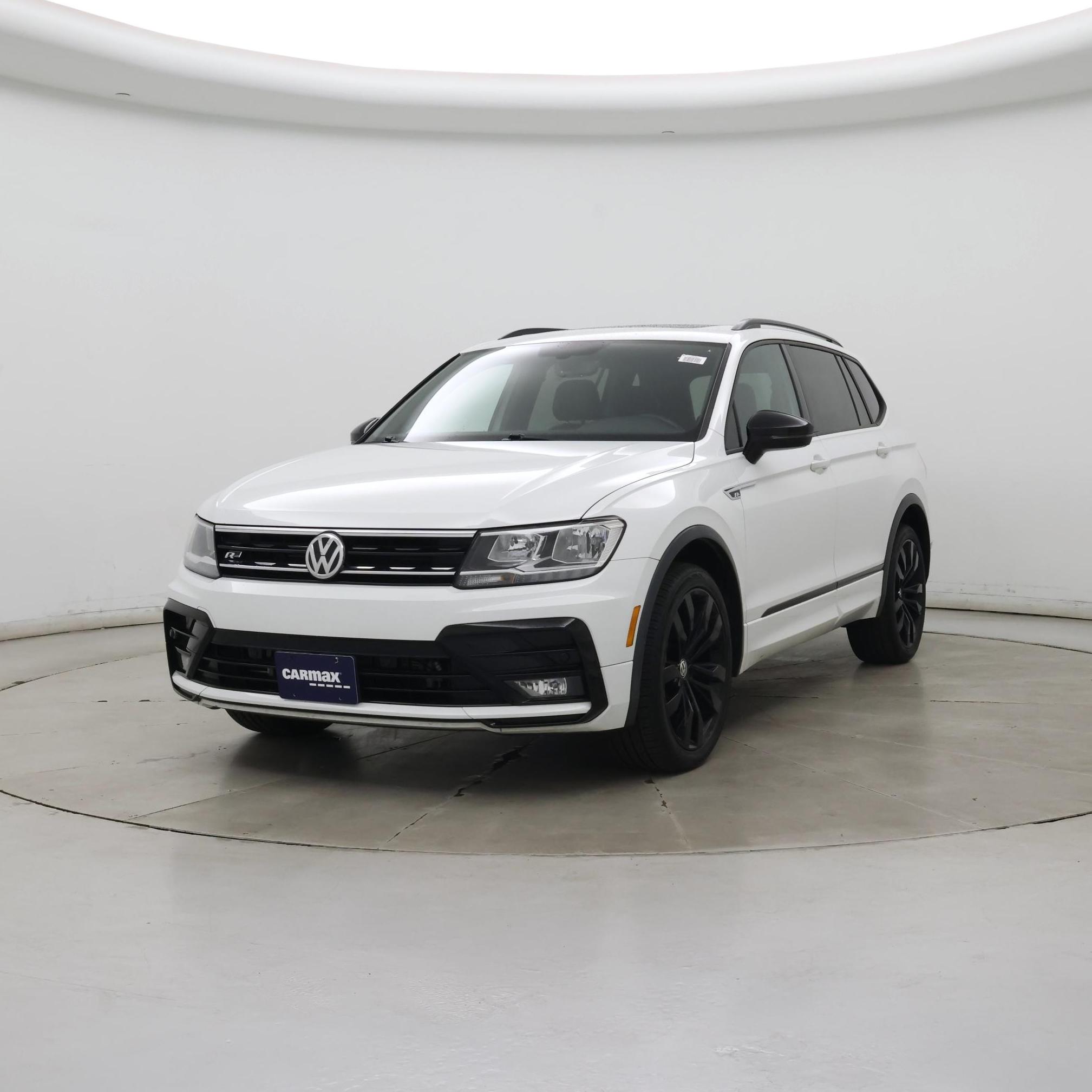 Thumbnail: 2021 Volkswagen Tiguan - 4