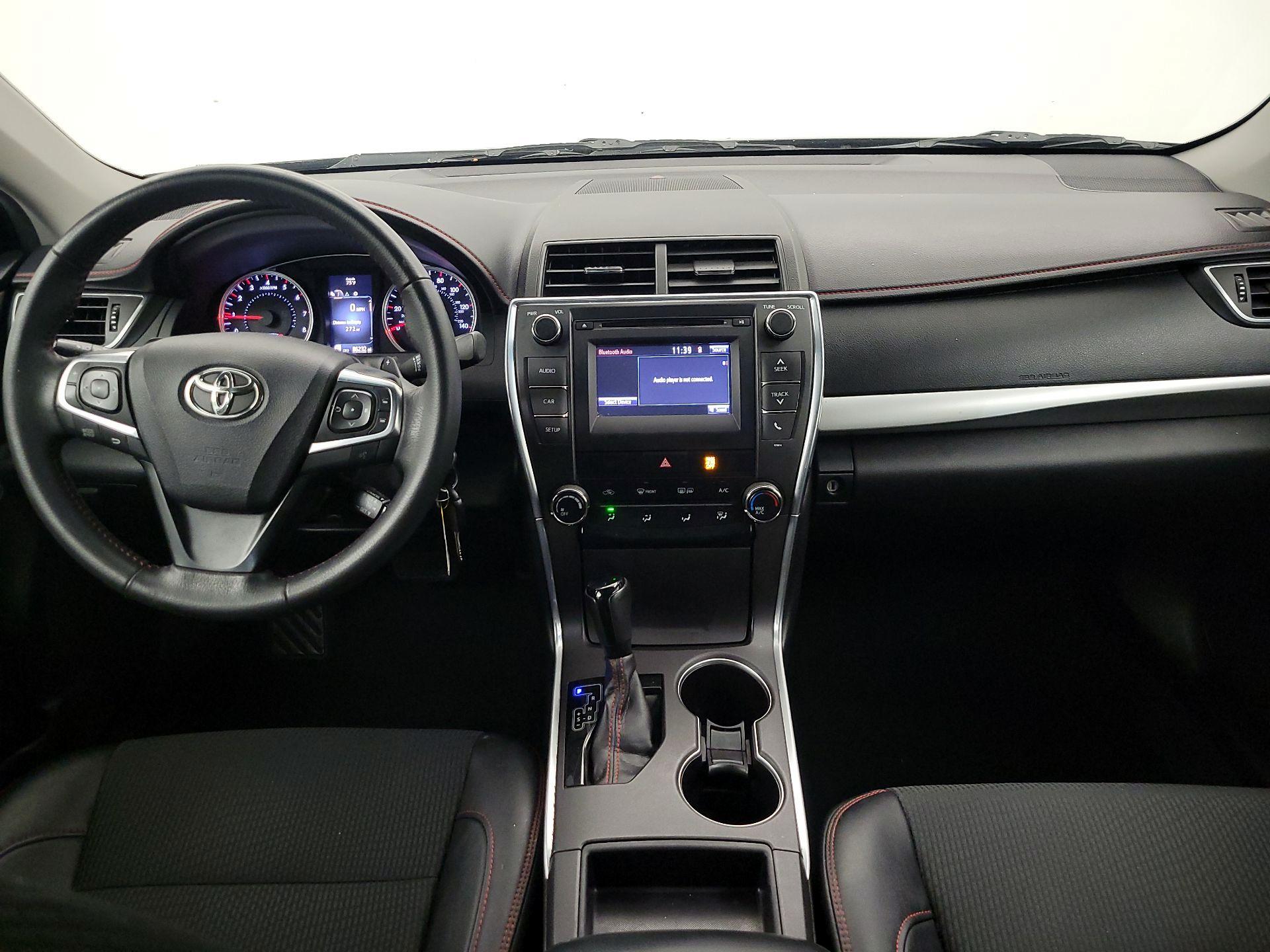 Thumbnail: 2017 Toyota Camry - 9