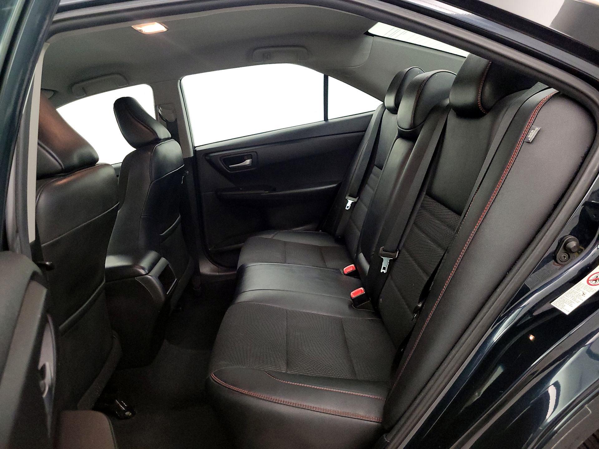 Thumbnail: 2017 Toyota Camry - 19