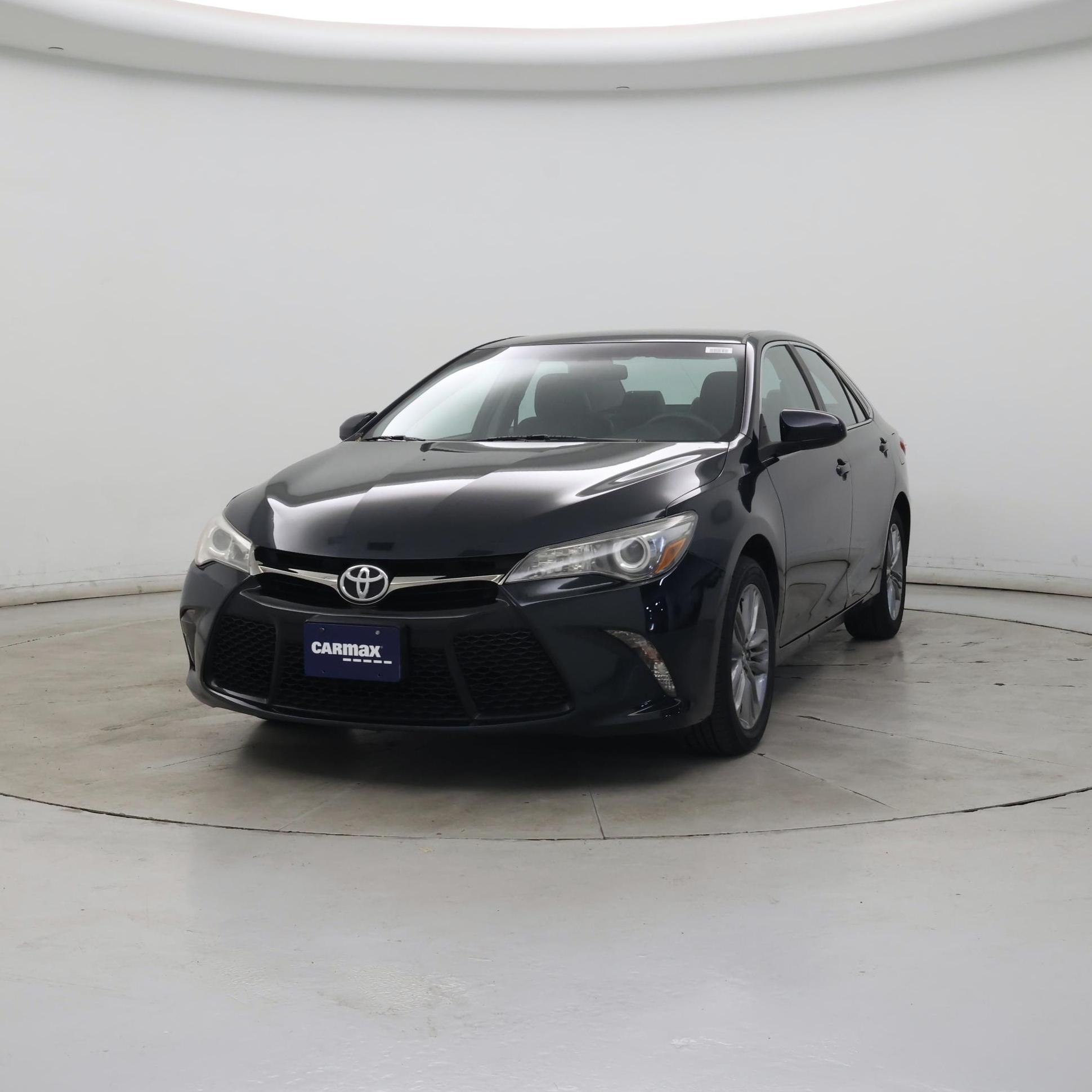Thumbnail: 2017 Toyota Camry - 4