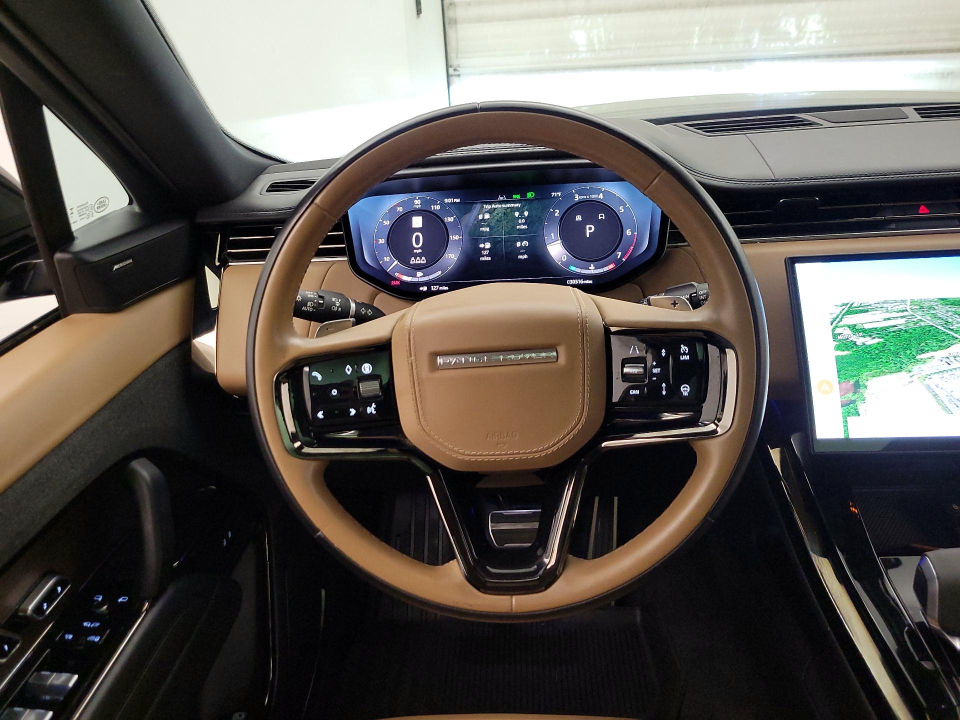 Thumbnail: 2024 Land Rover Range Rover Sport - 10