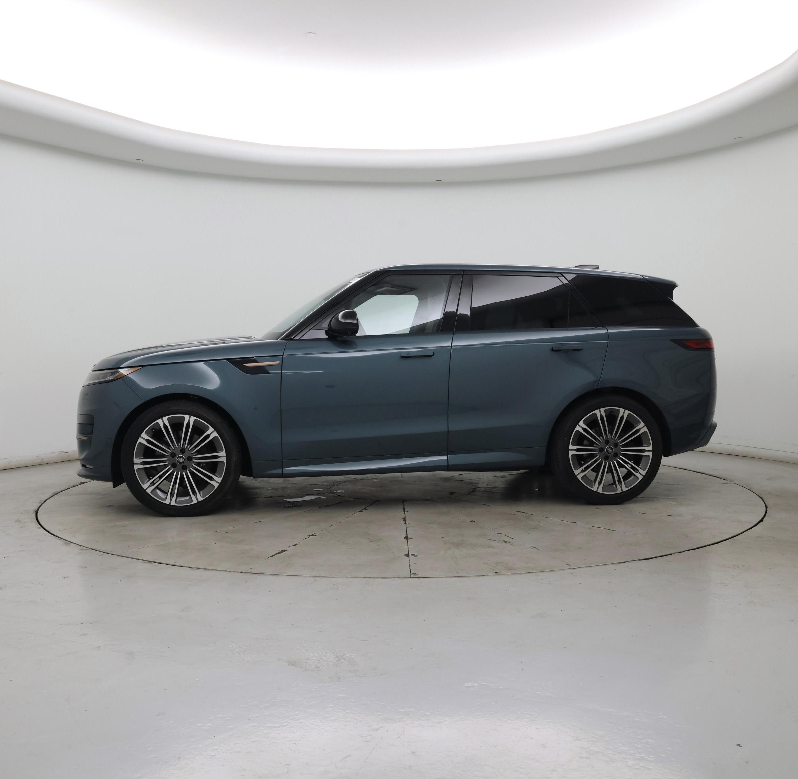Thumbnail: 2024 Land Rover Range Rover Sport - 3