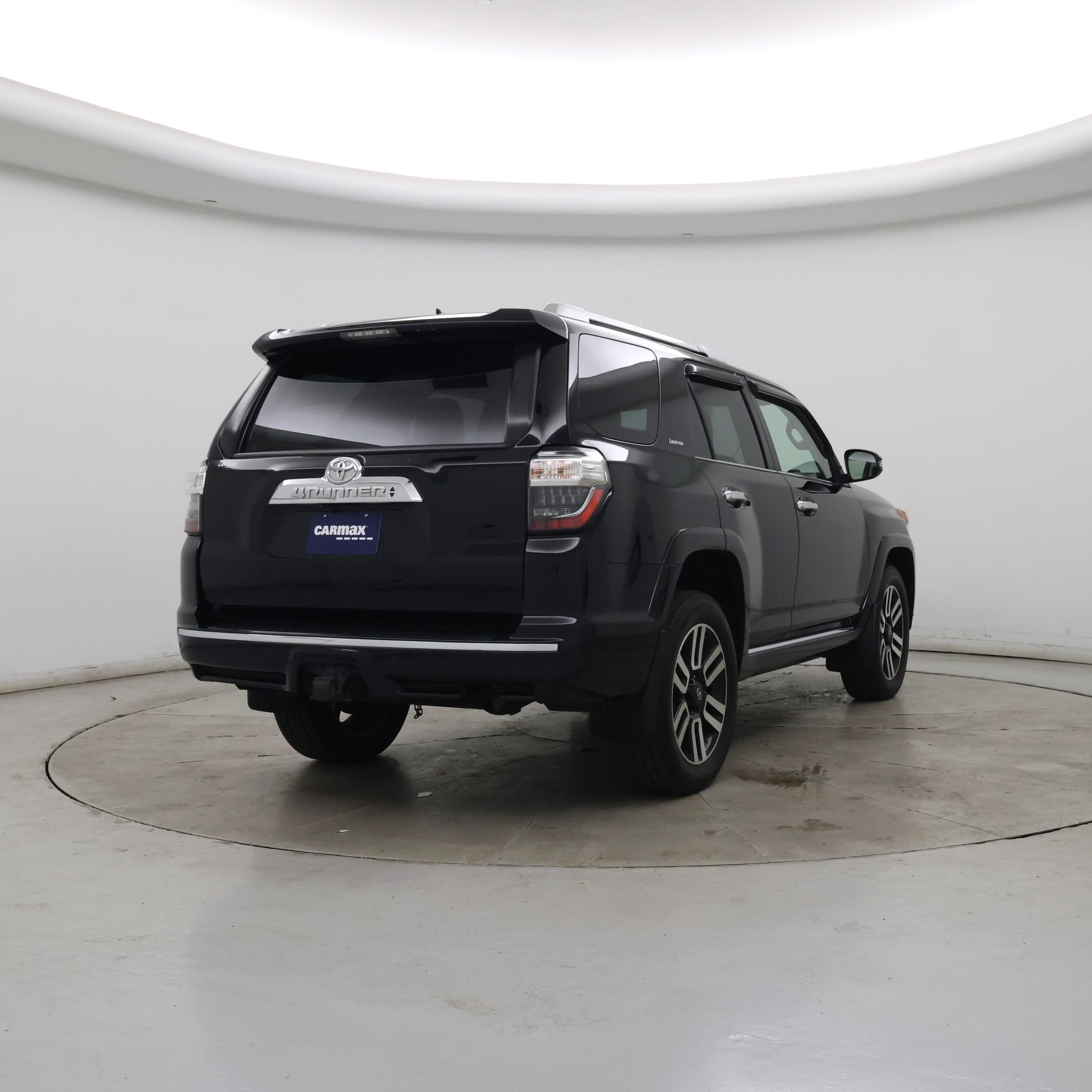 Thumbnail: 2014 Toyota 4Runner - 8