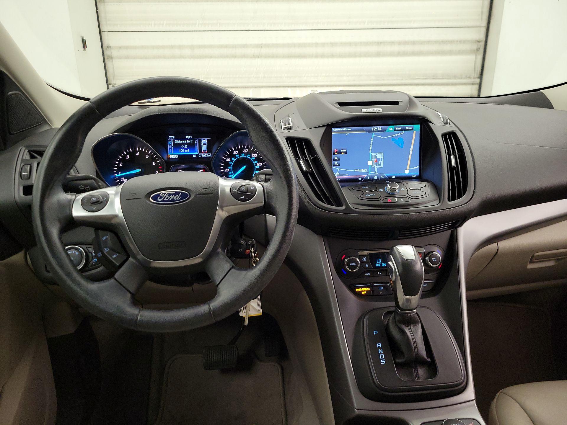 Thumbnail: 2015 Ford Escape - 9