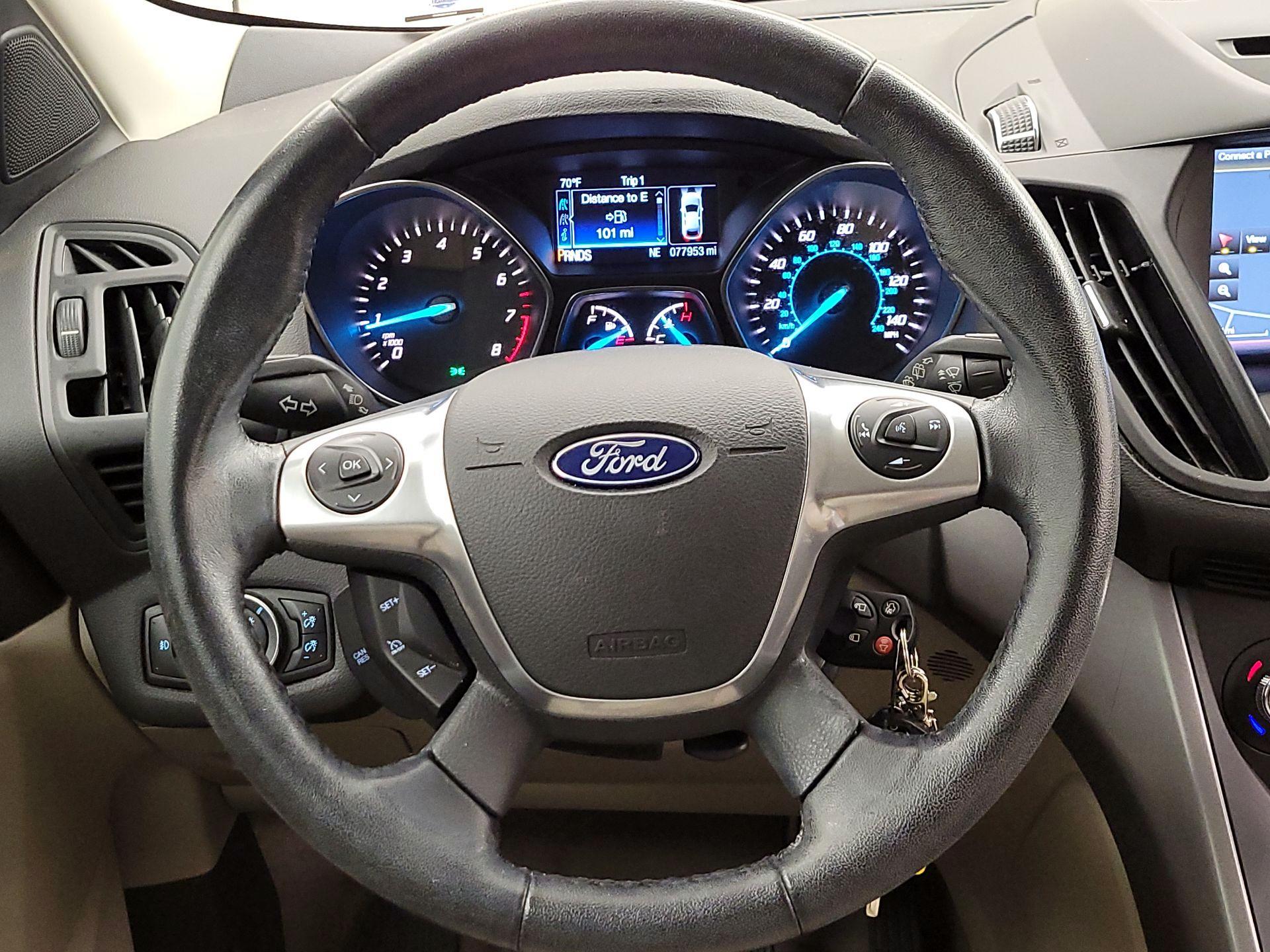Thumbnail: 2015 Ford Escape - 10