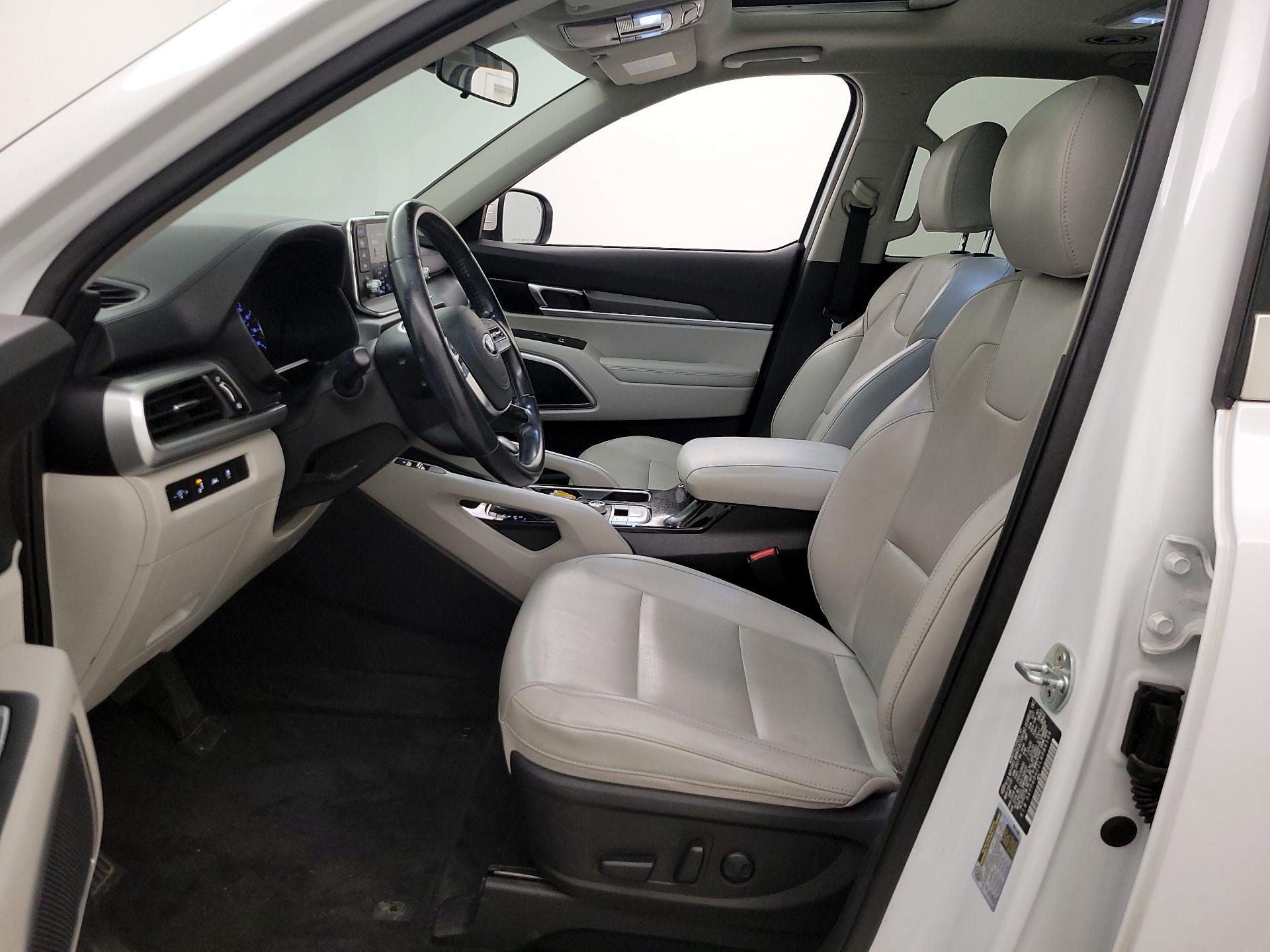 Thumbnail: 2020 Kia Telluride - 11