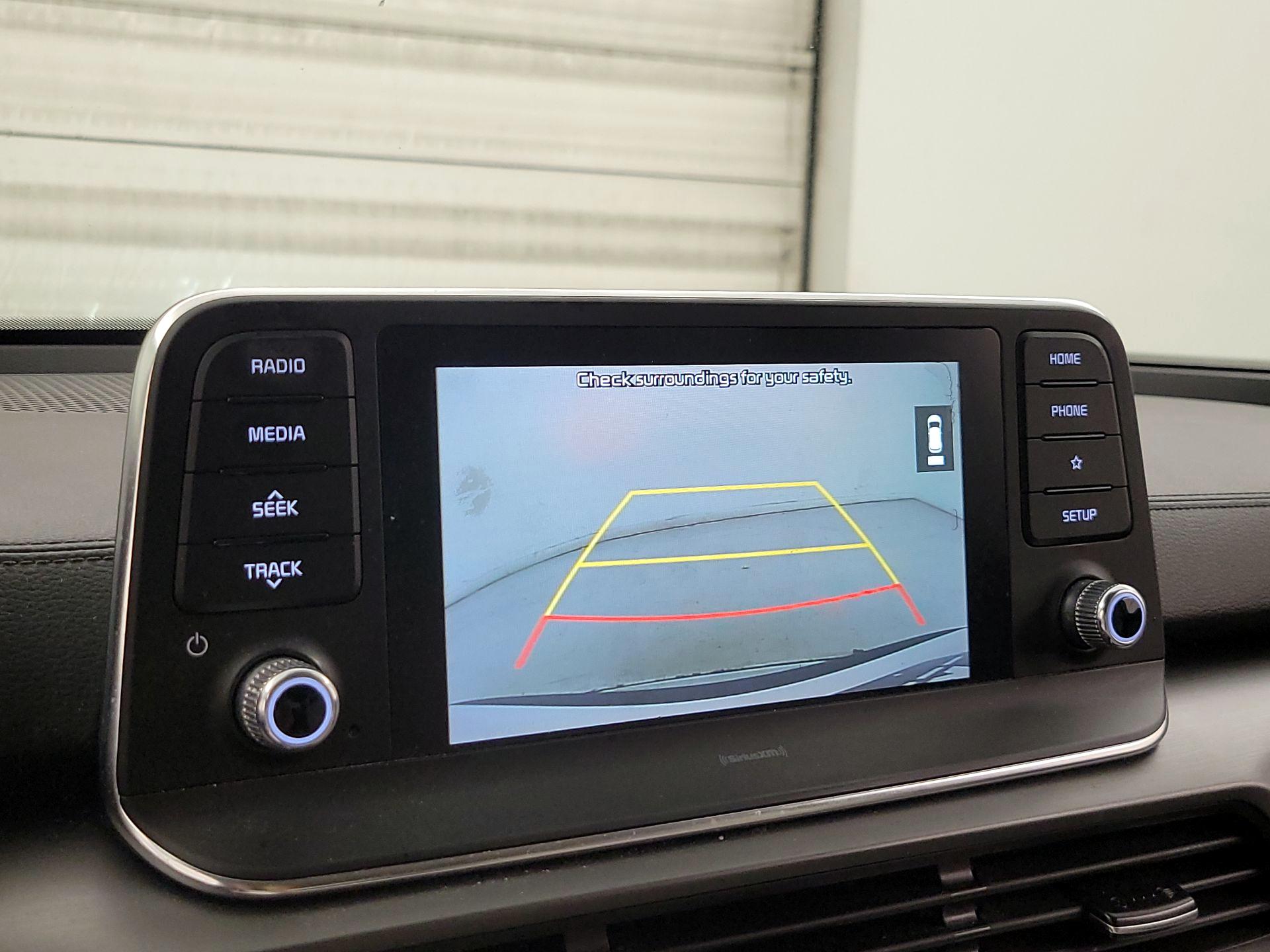 Thumbnail: 2020 Kia Telluride - 14