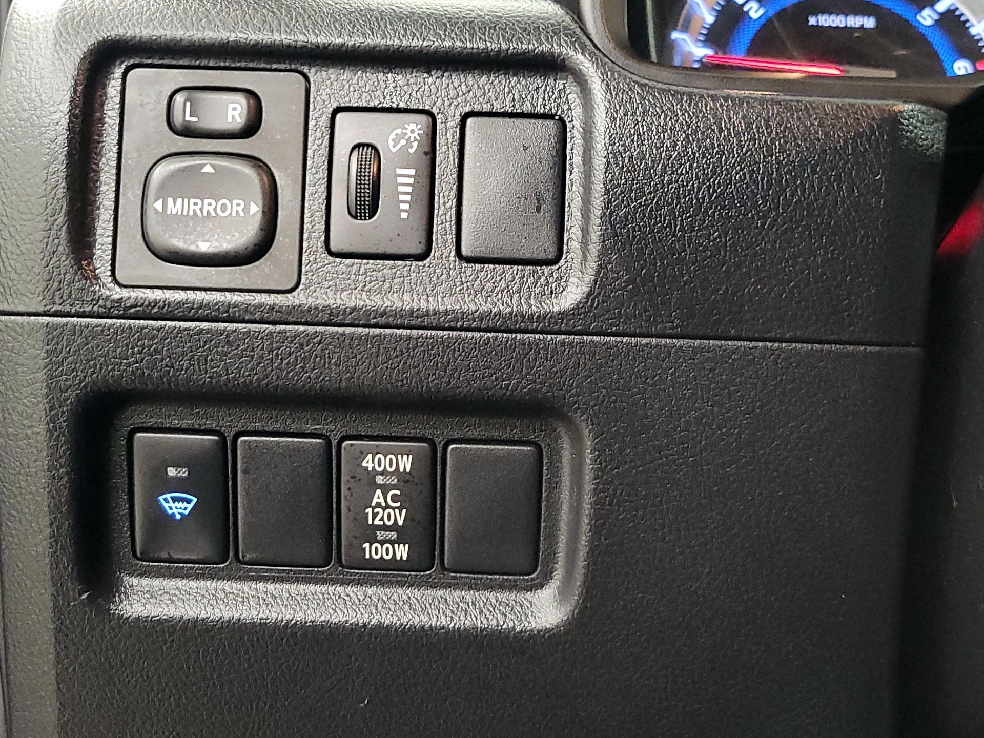 Thumbnail: 2019 Toyota 4Runner - 13