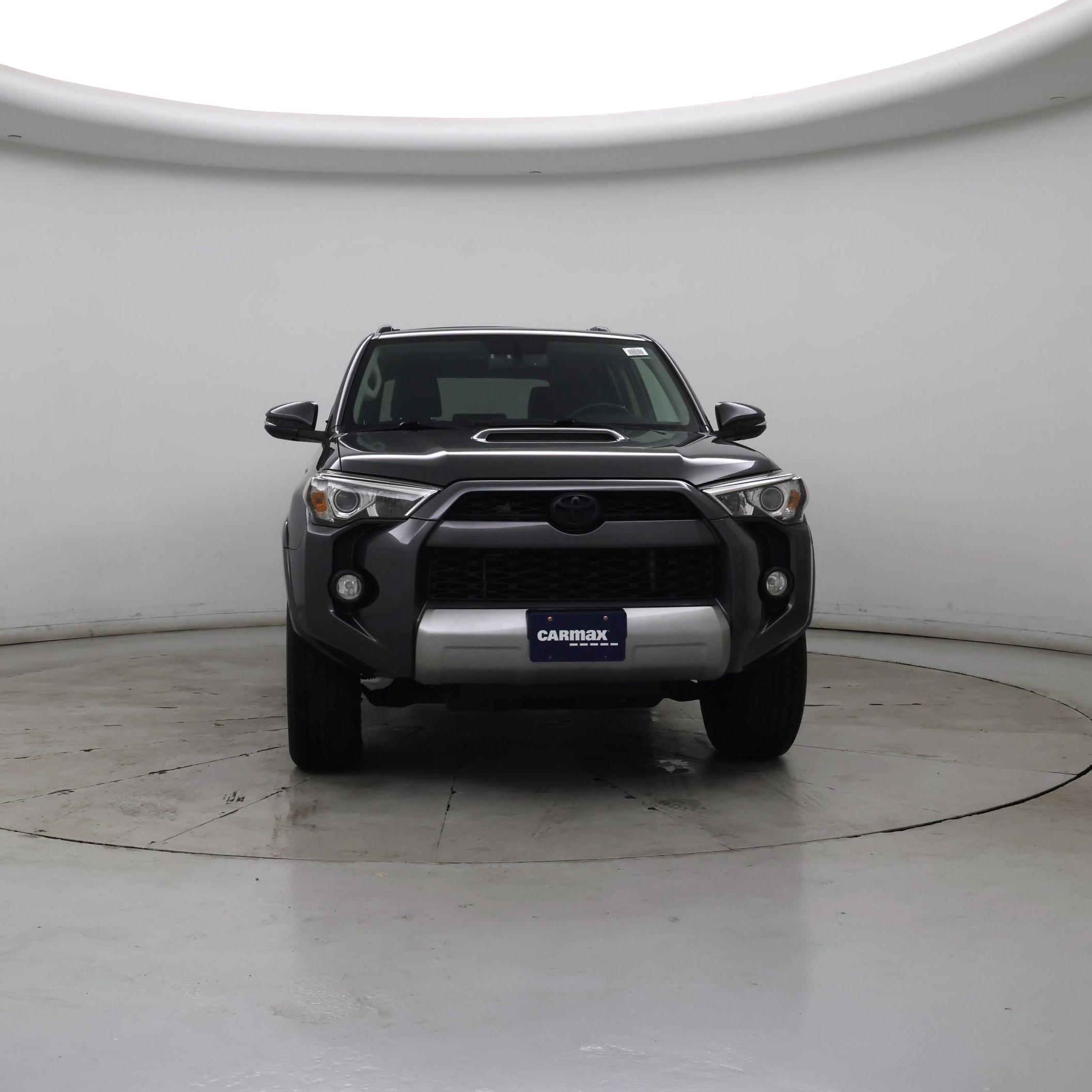 Thumbnail: 2019 Toyota 4Runner - 5
