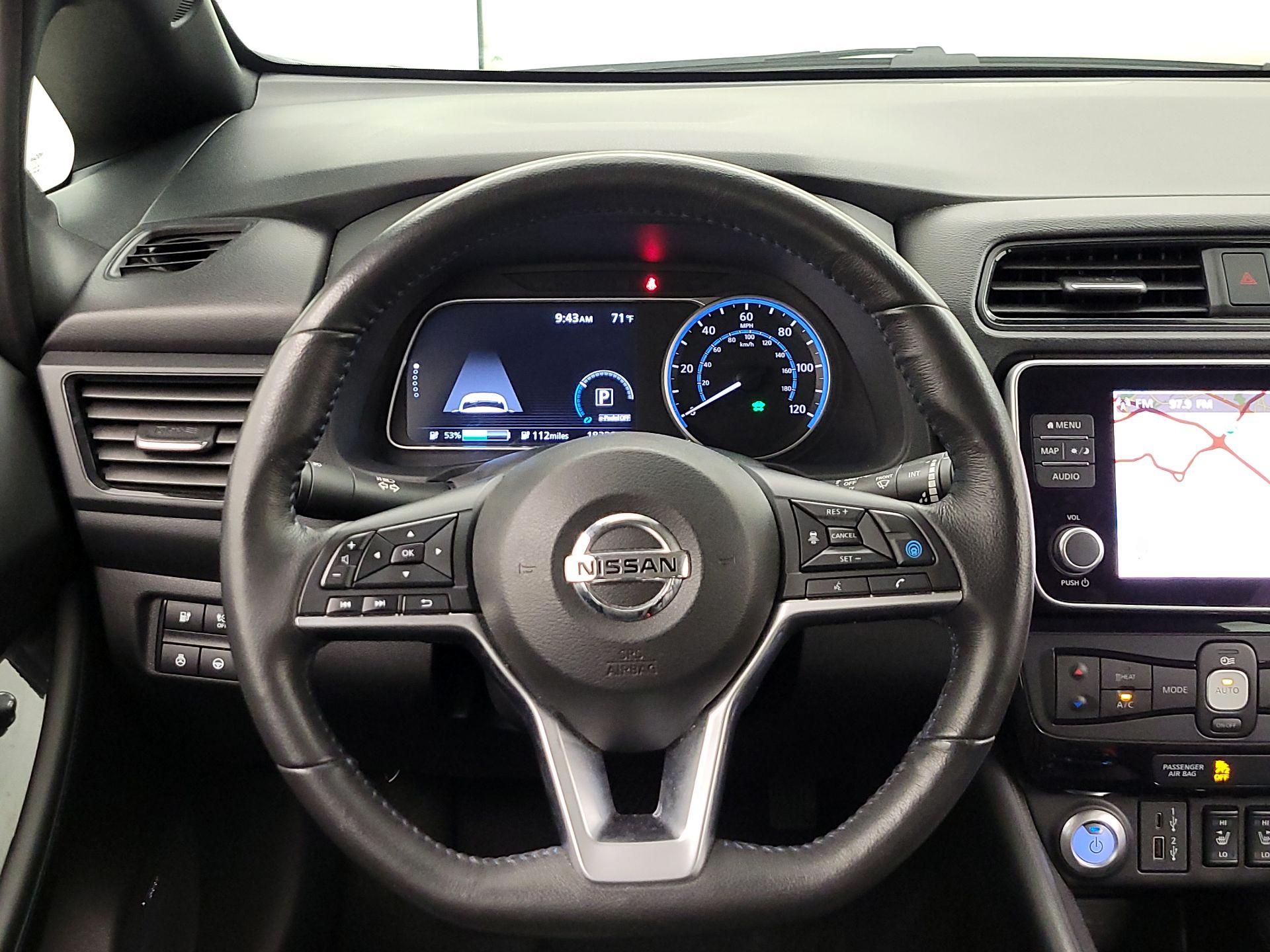 Thumbnail: 2021 Nissan Leaf - 10