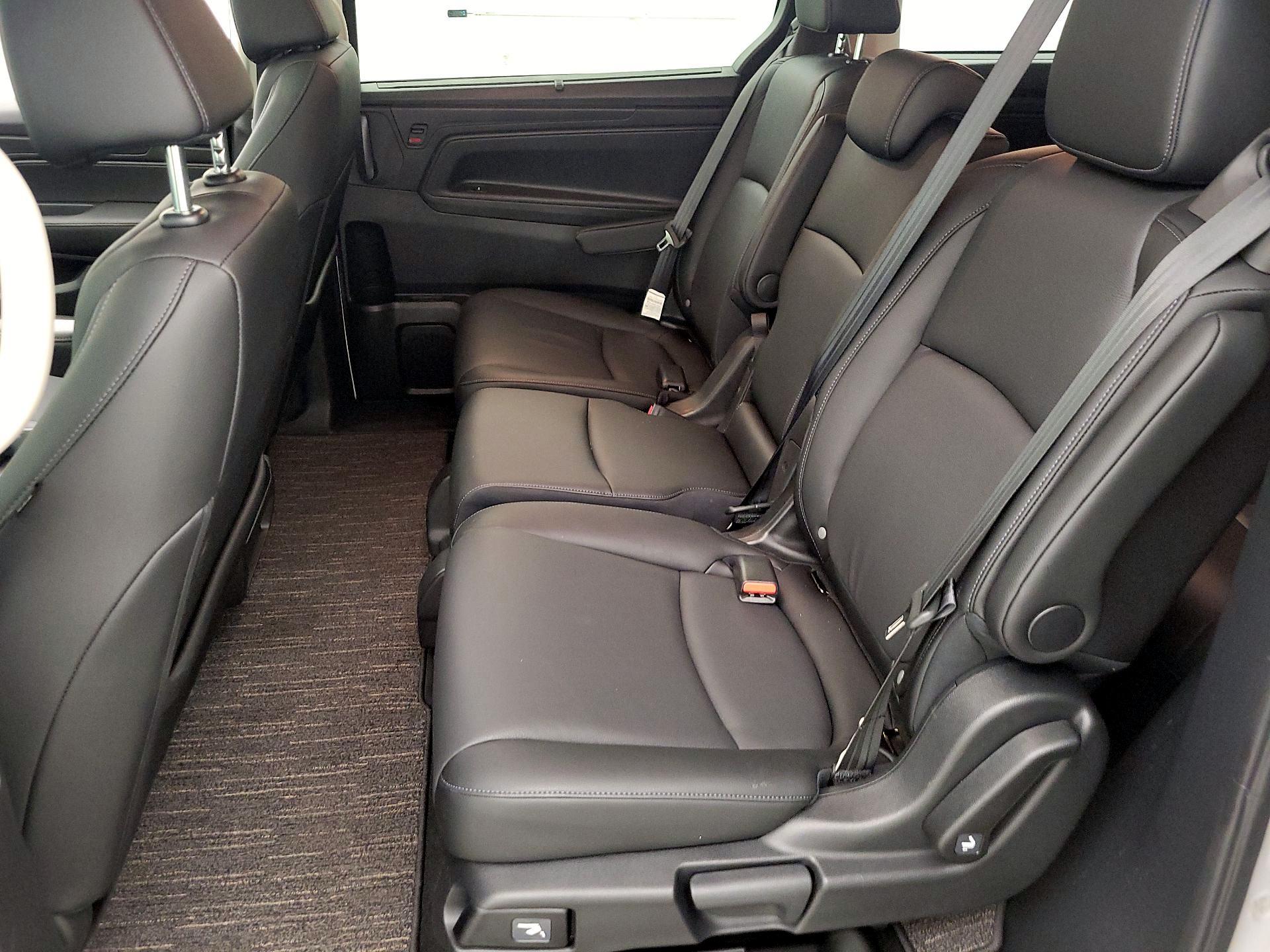 Thumbnail: 2025 Honda Odyssey - 20