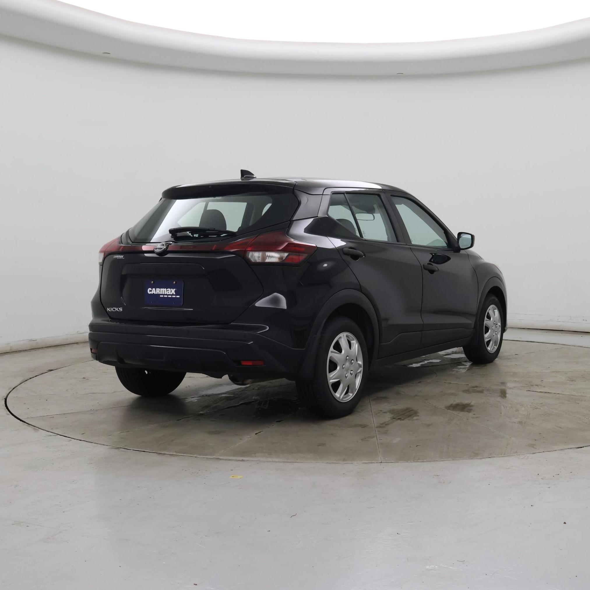 Thumbnail: 2022 Nissan Kicks - 8