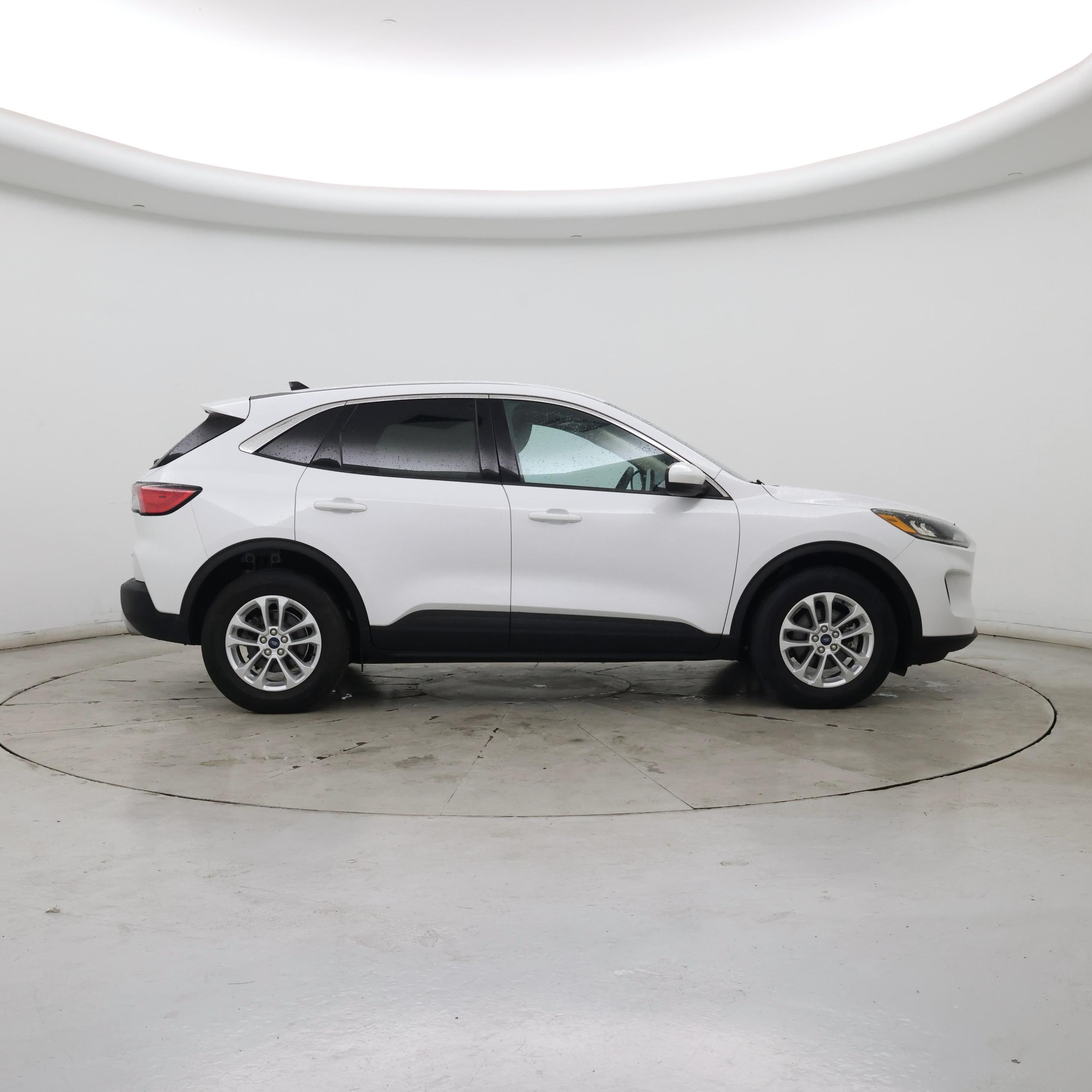Thumbnail: 2020 Ford Escape - 7
