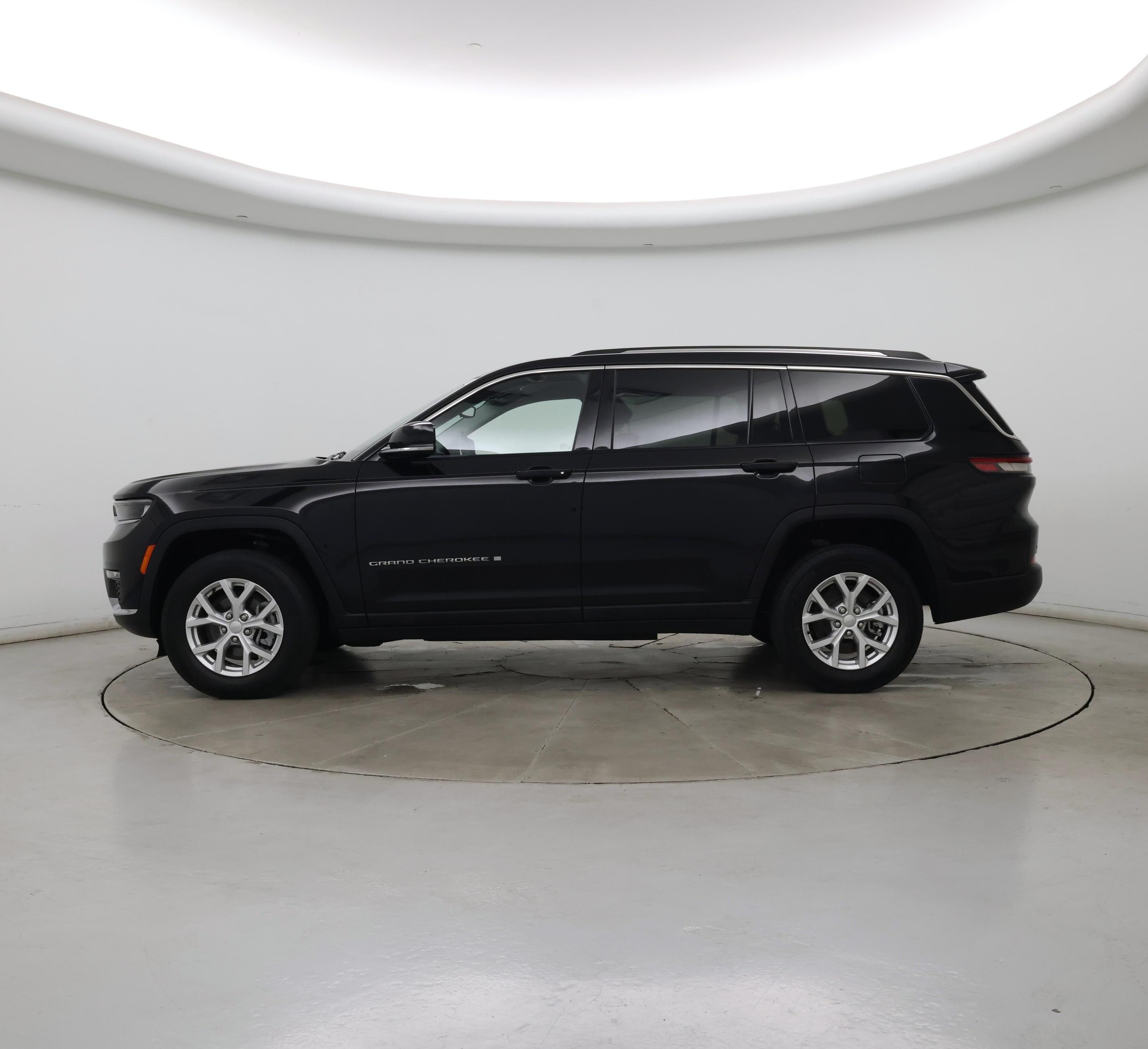 Thumbnail: 2023 Jeep Grand Cherokee L - 3