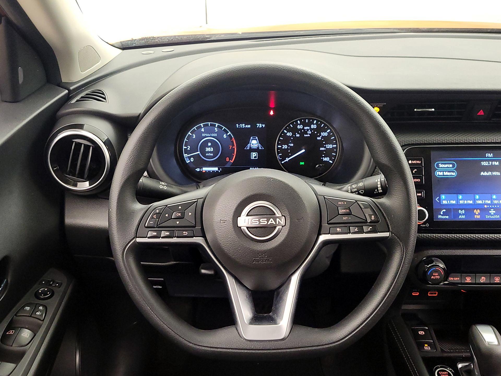Thumbnail: 2022 Nissan Kicks - 10