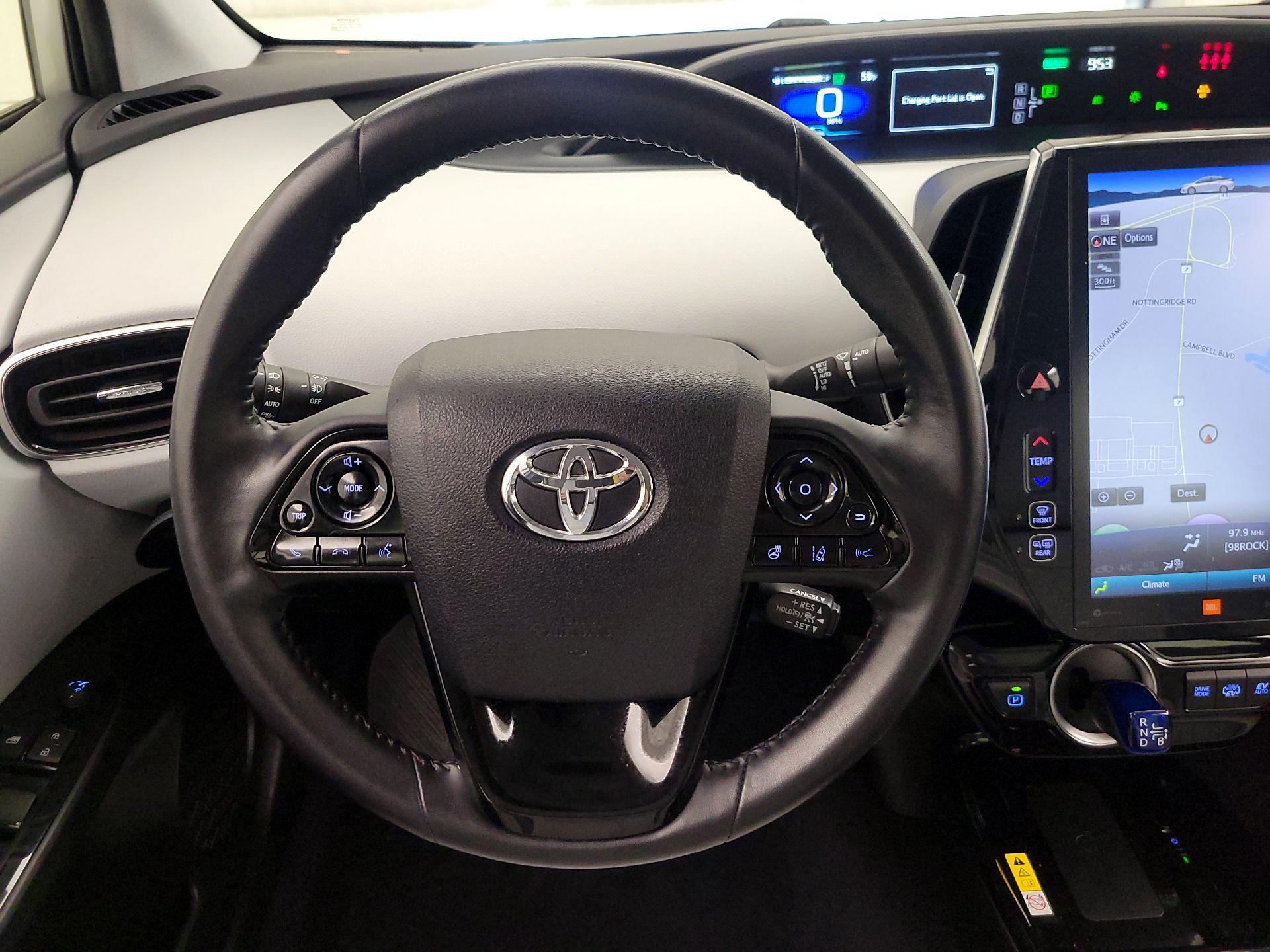 Thumbnail: 2021 Toyota Prius Prime - 10