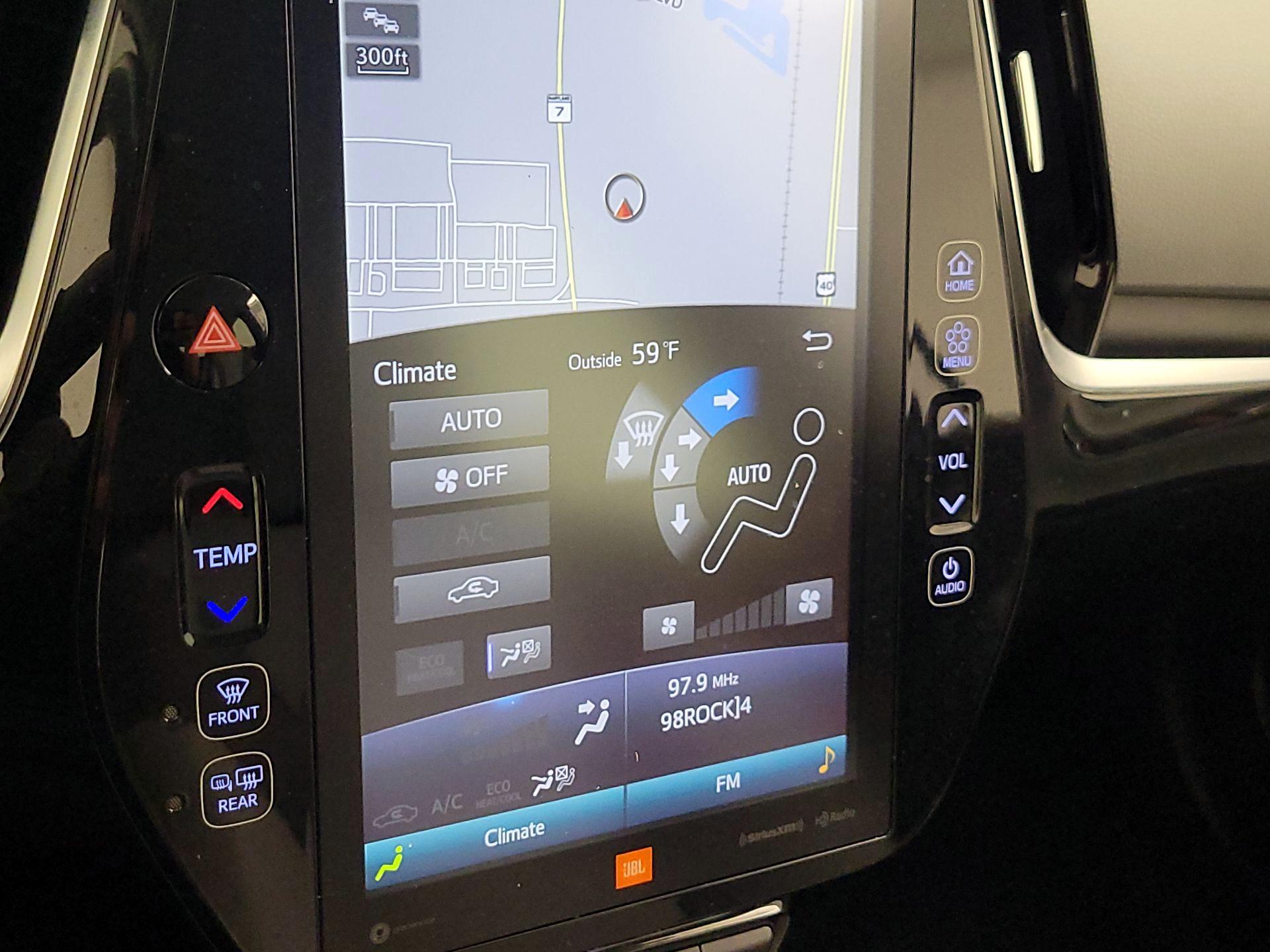 Thumbnail: 2021 Toyota Prius Prime - 17