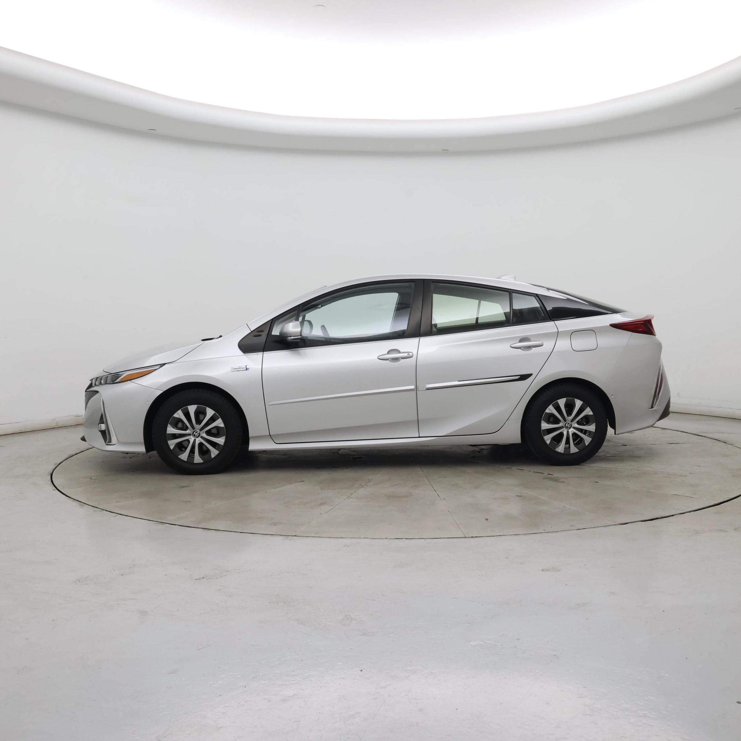 Thumbnail: 2021 Toyota Prius Prime - 3