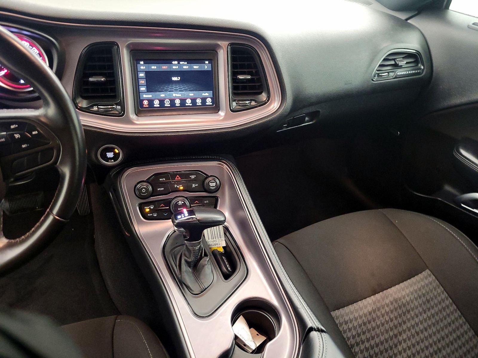 2023 Dodge Challenger GT - Photo 10