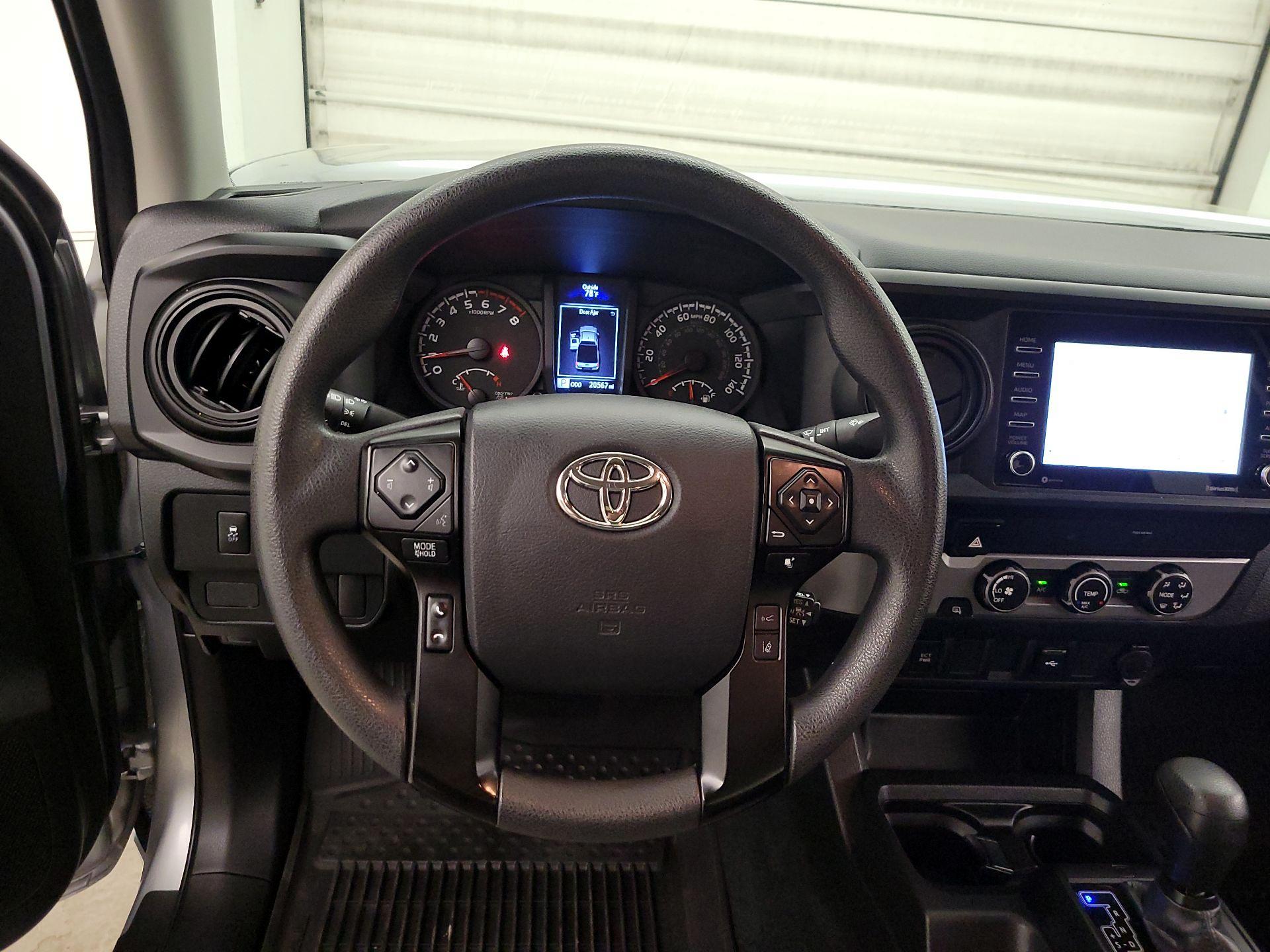 Thumbnail: 2022 Toyota Tacoma - 10