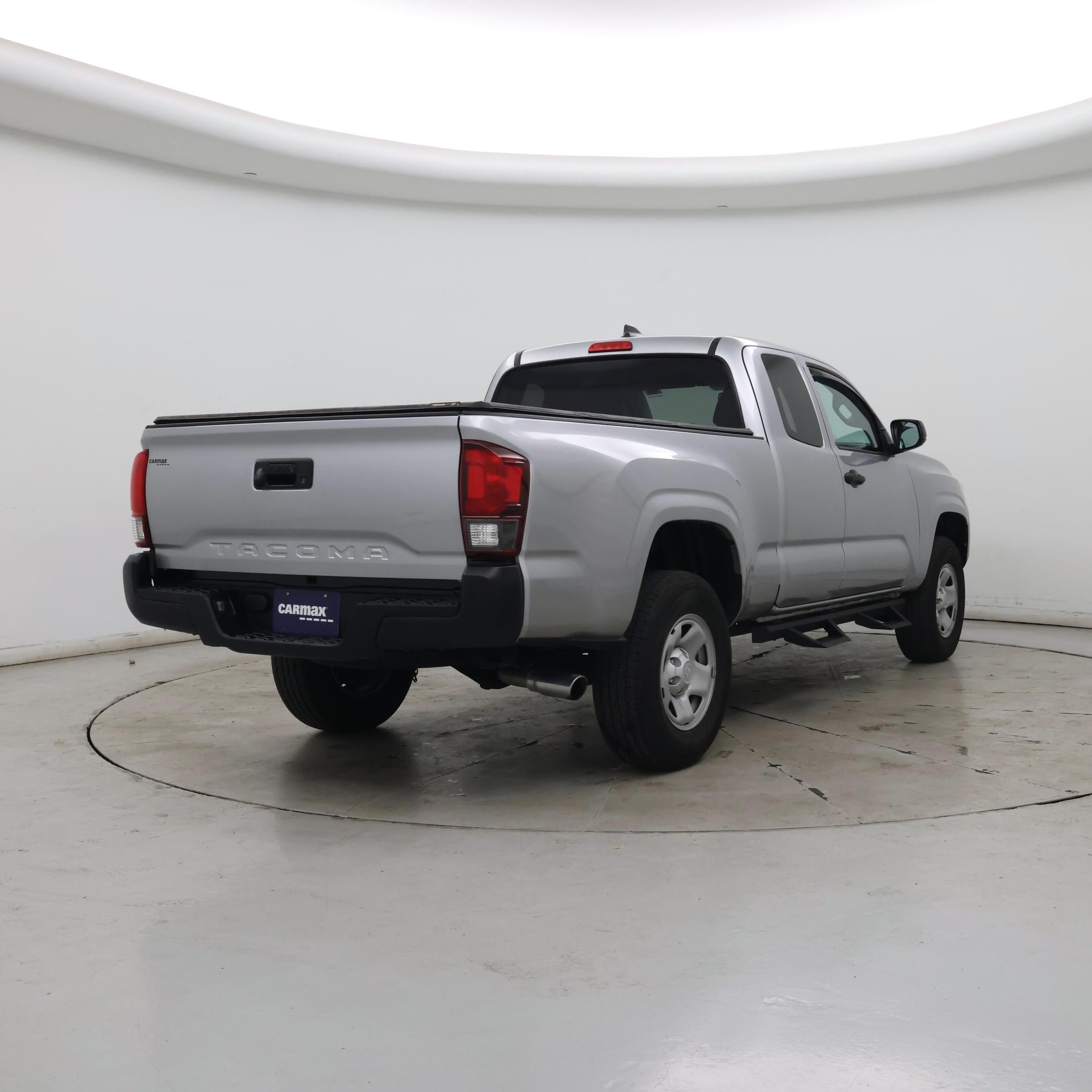 Thumbnail: 2022 Toyota Tacoma - 8