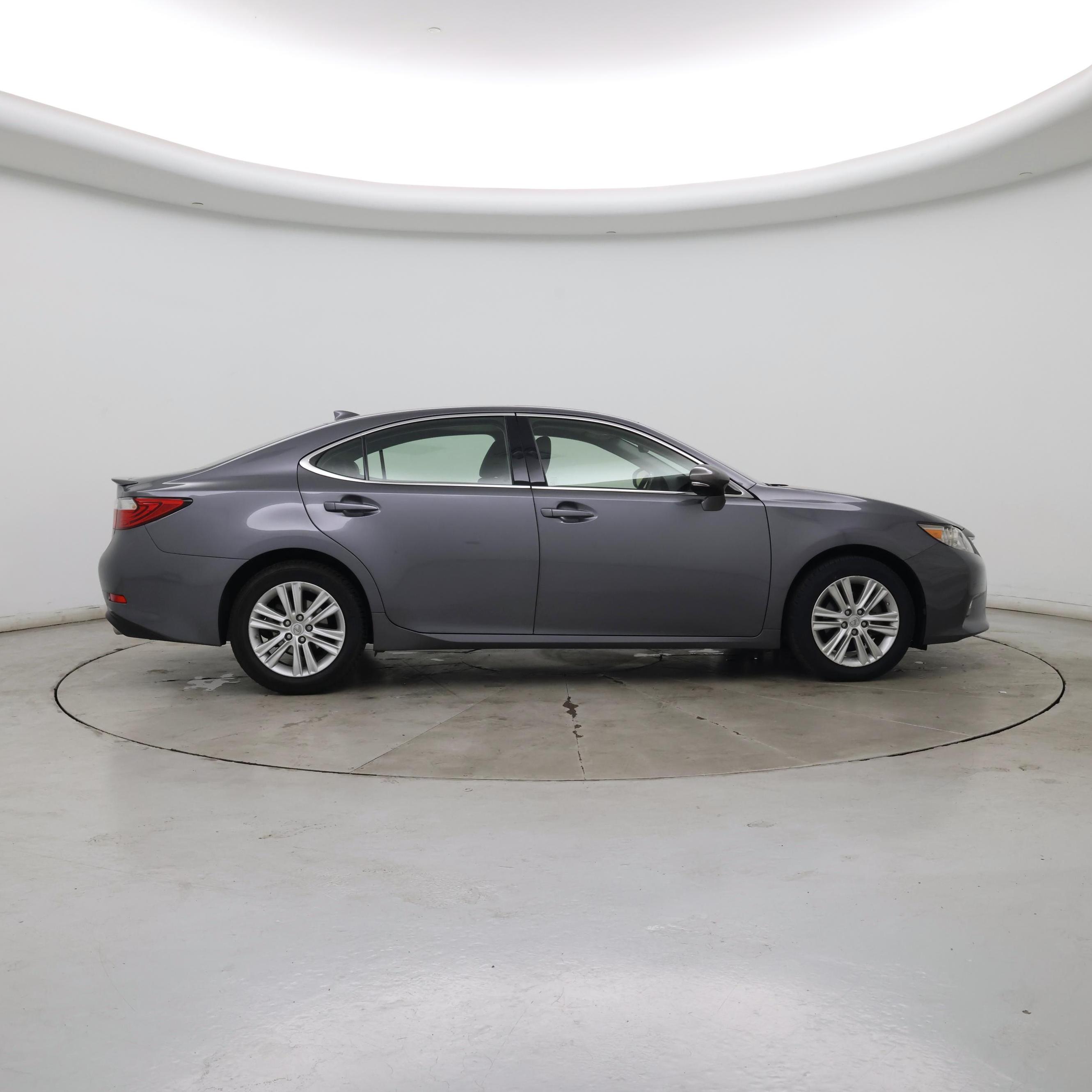 Thumbnail: 2015 Lexus ES - 7