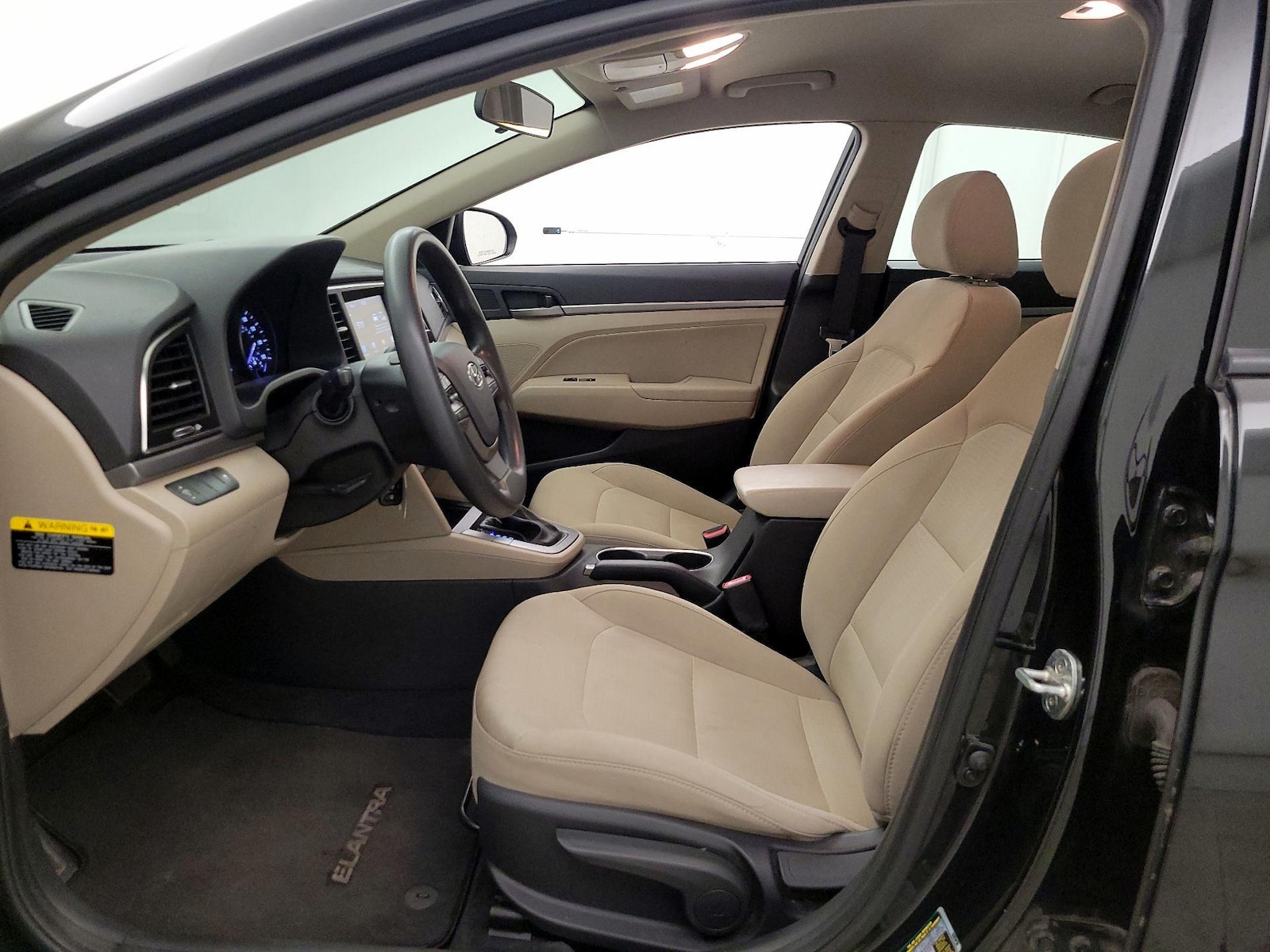 2017 Hyundai Elantra SE - Photo 12
