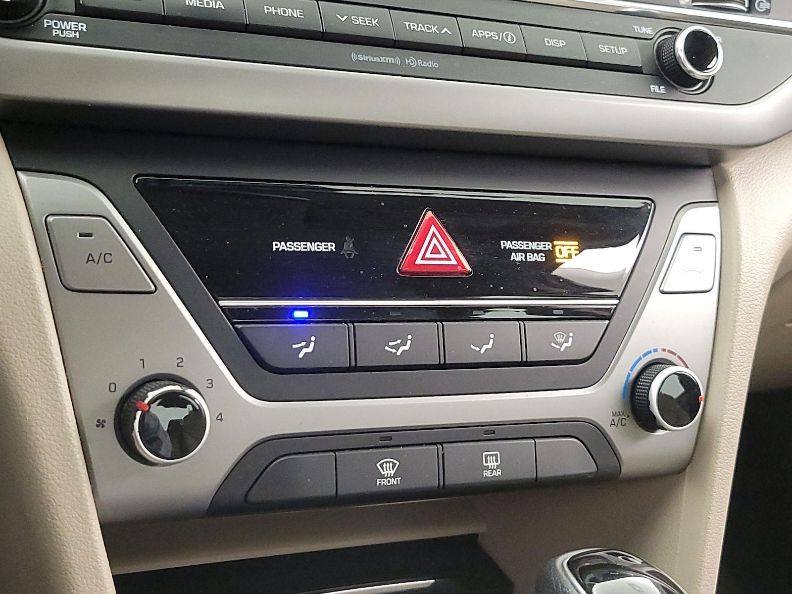 2017 Hyundai Elantra SE - Photo 17