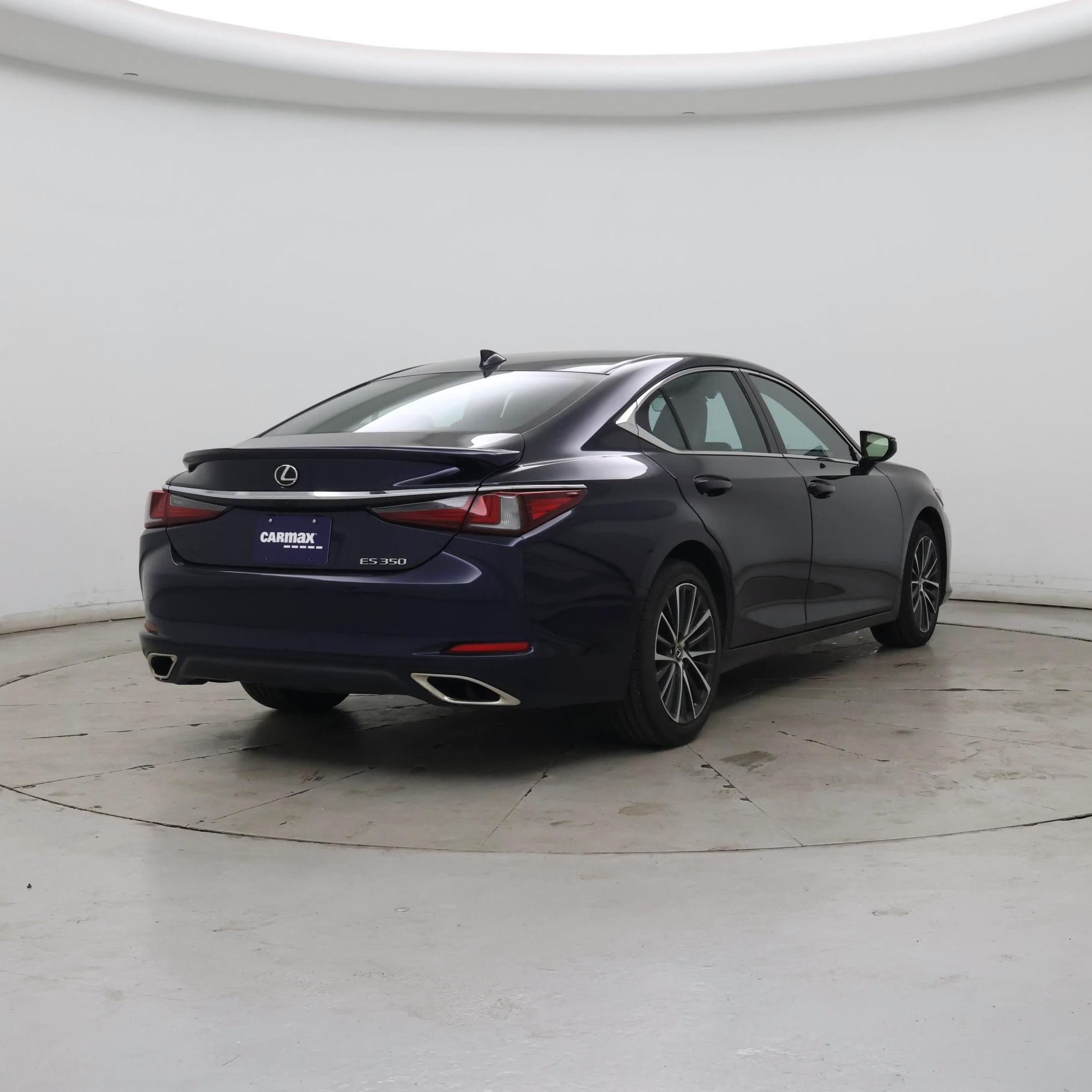 Thumbnail: 2022 Lexus ES - 8