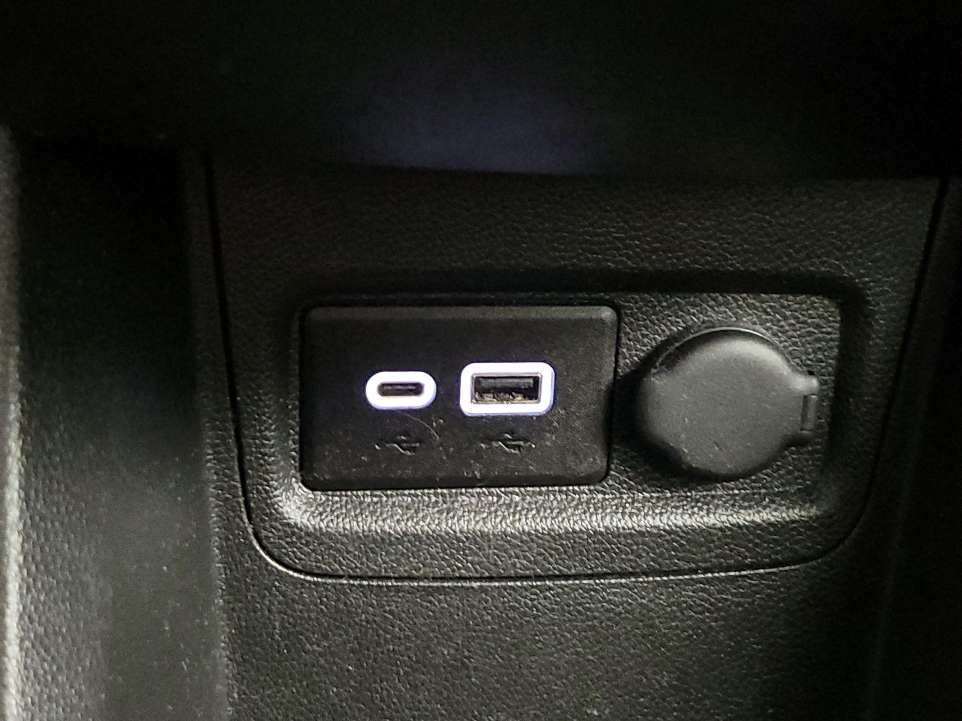 Thumbnail: 2021 Chevrolet Spark - 18