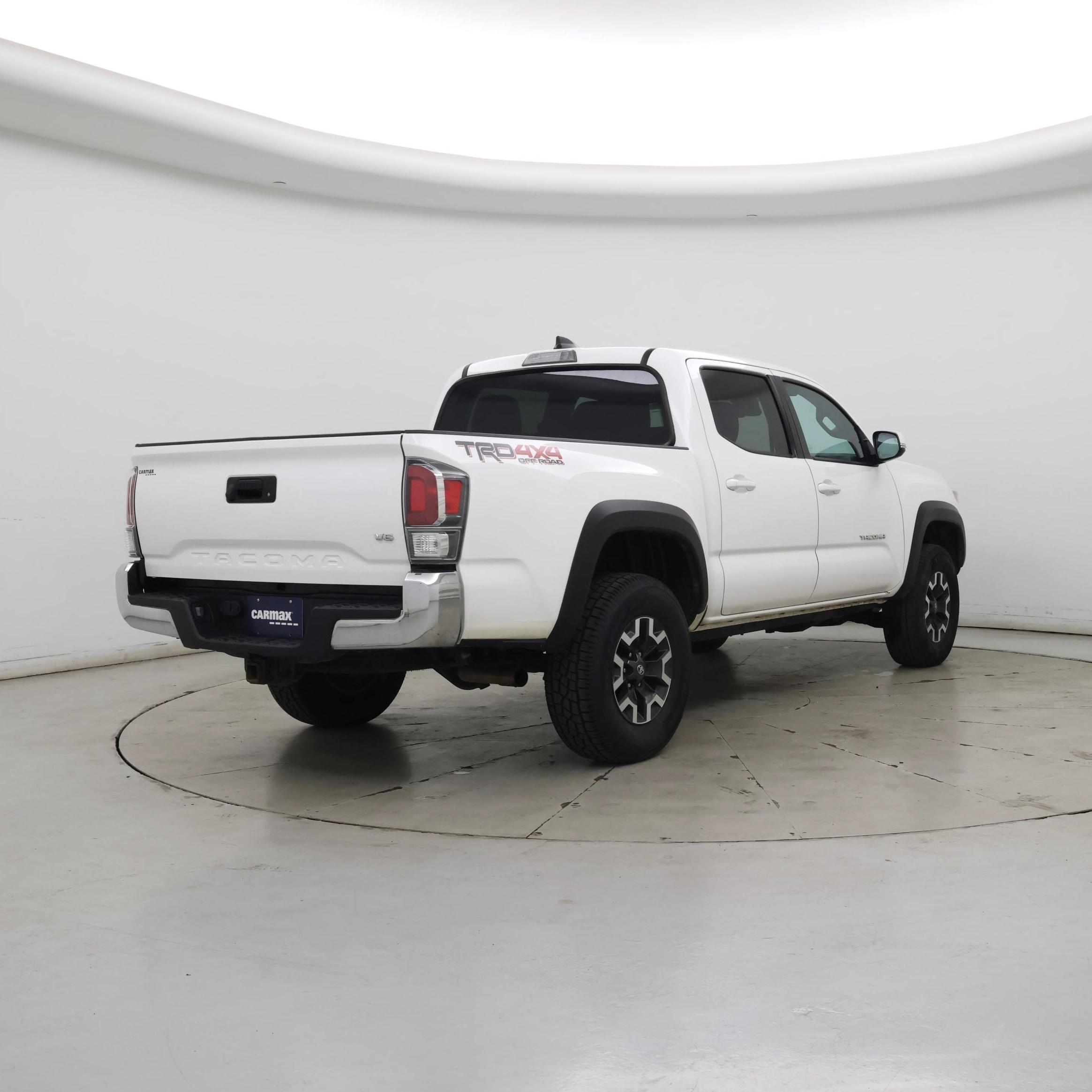 Thumbnail: 2022 Toyota Tacoma - 8