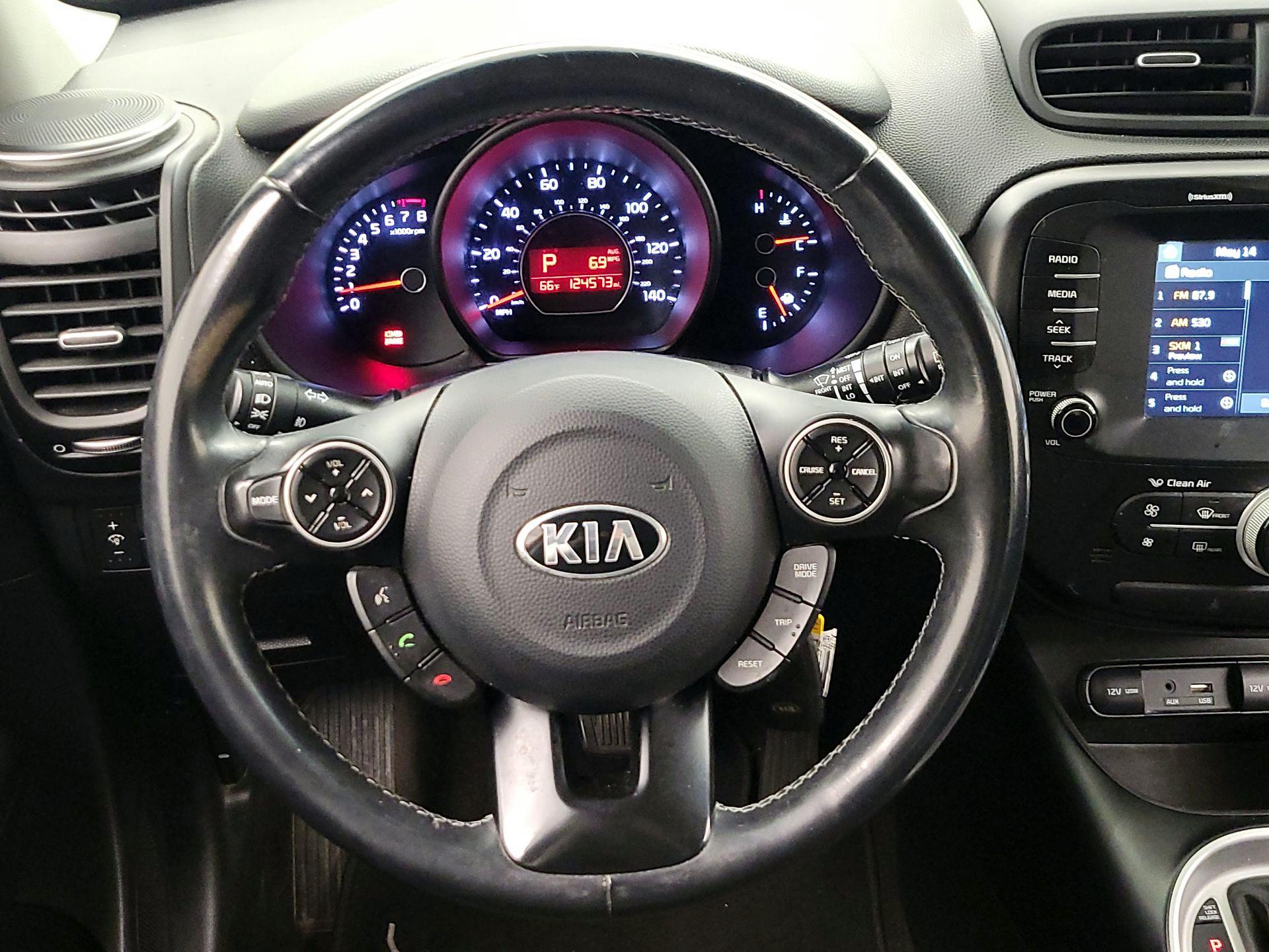 Thumbnail: 2018 Kia Soul - 10