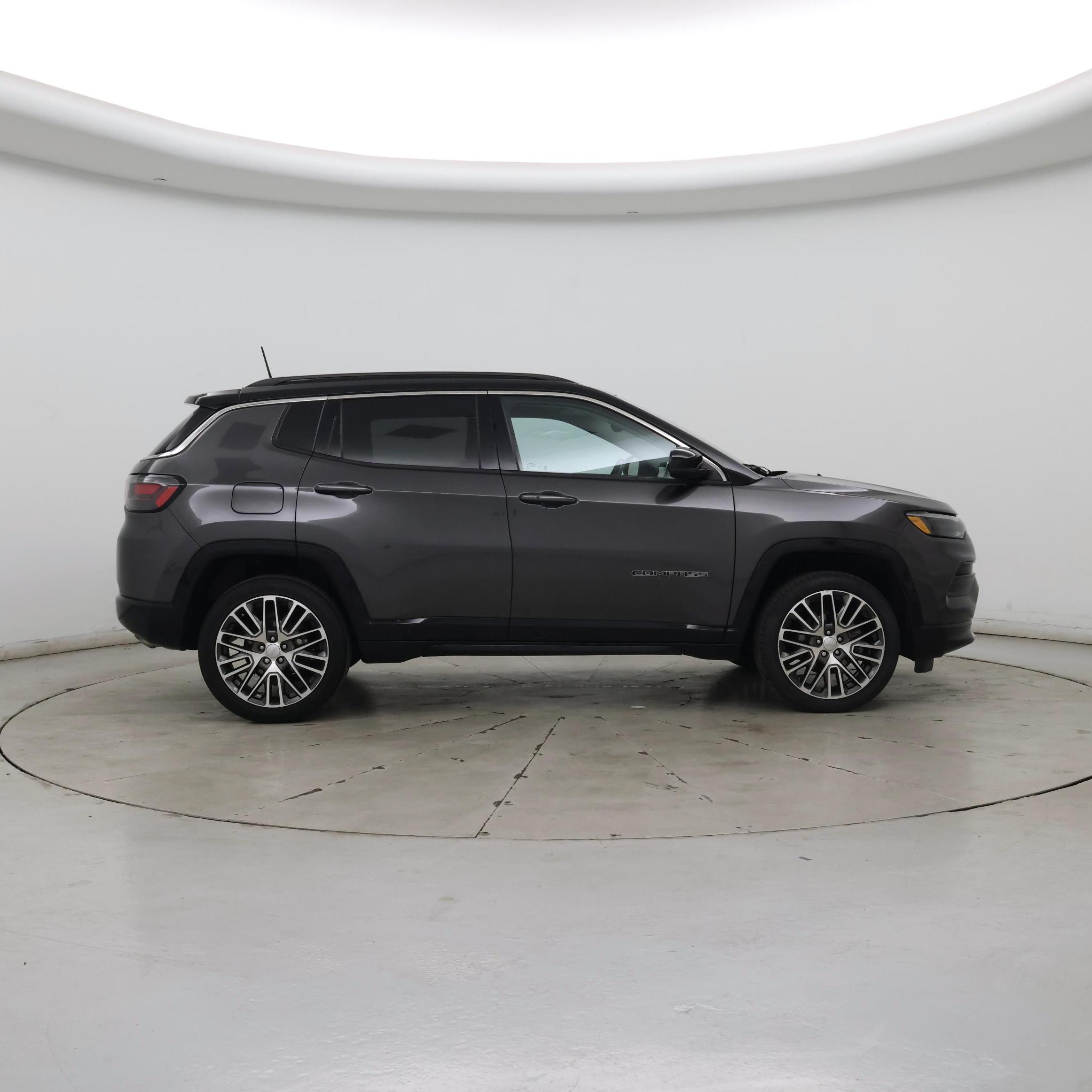 Thumbnail: 2022 Jeep Compass - 7