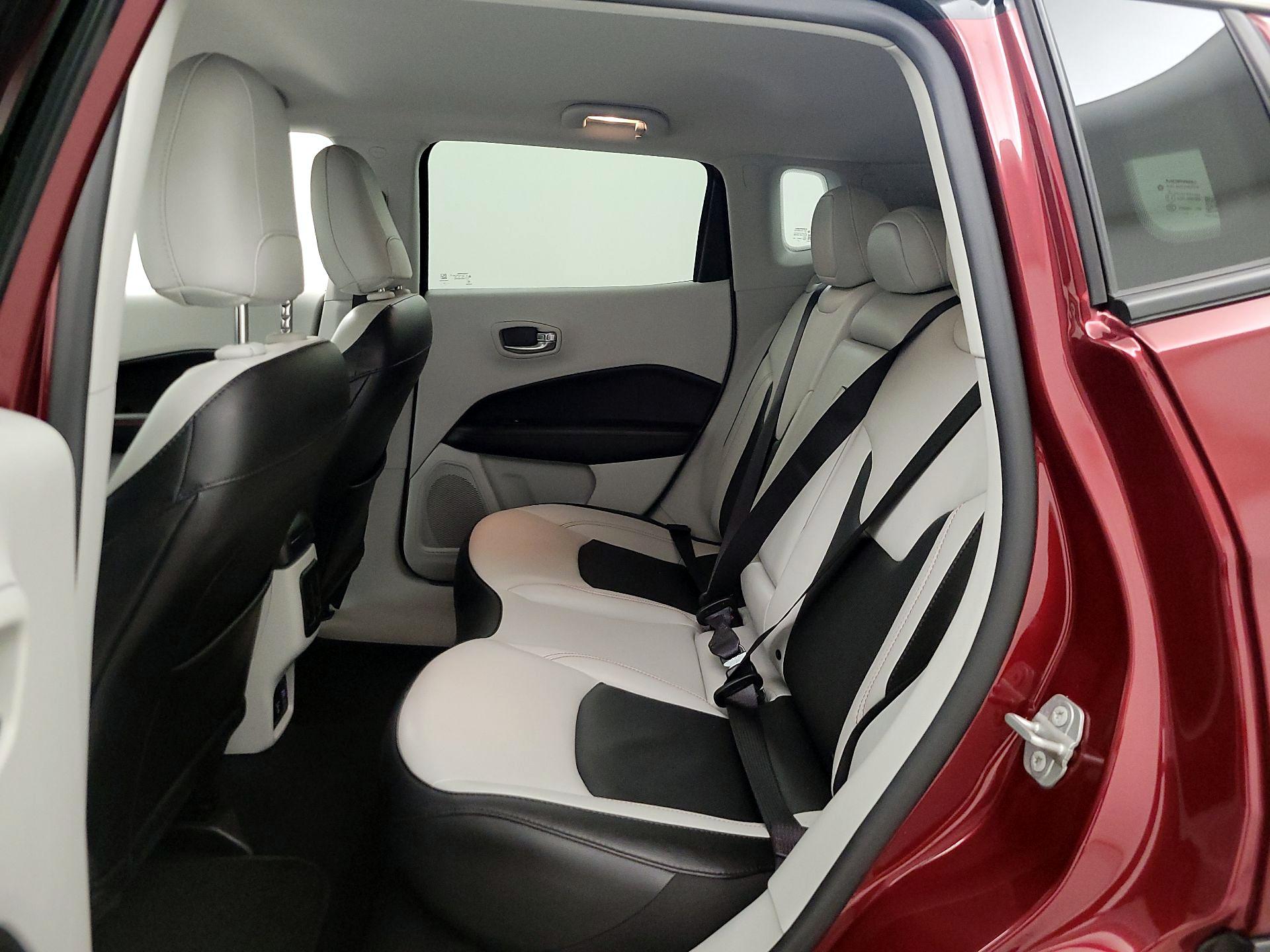 Thumbnail: 2020 Jeep Compass - 19