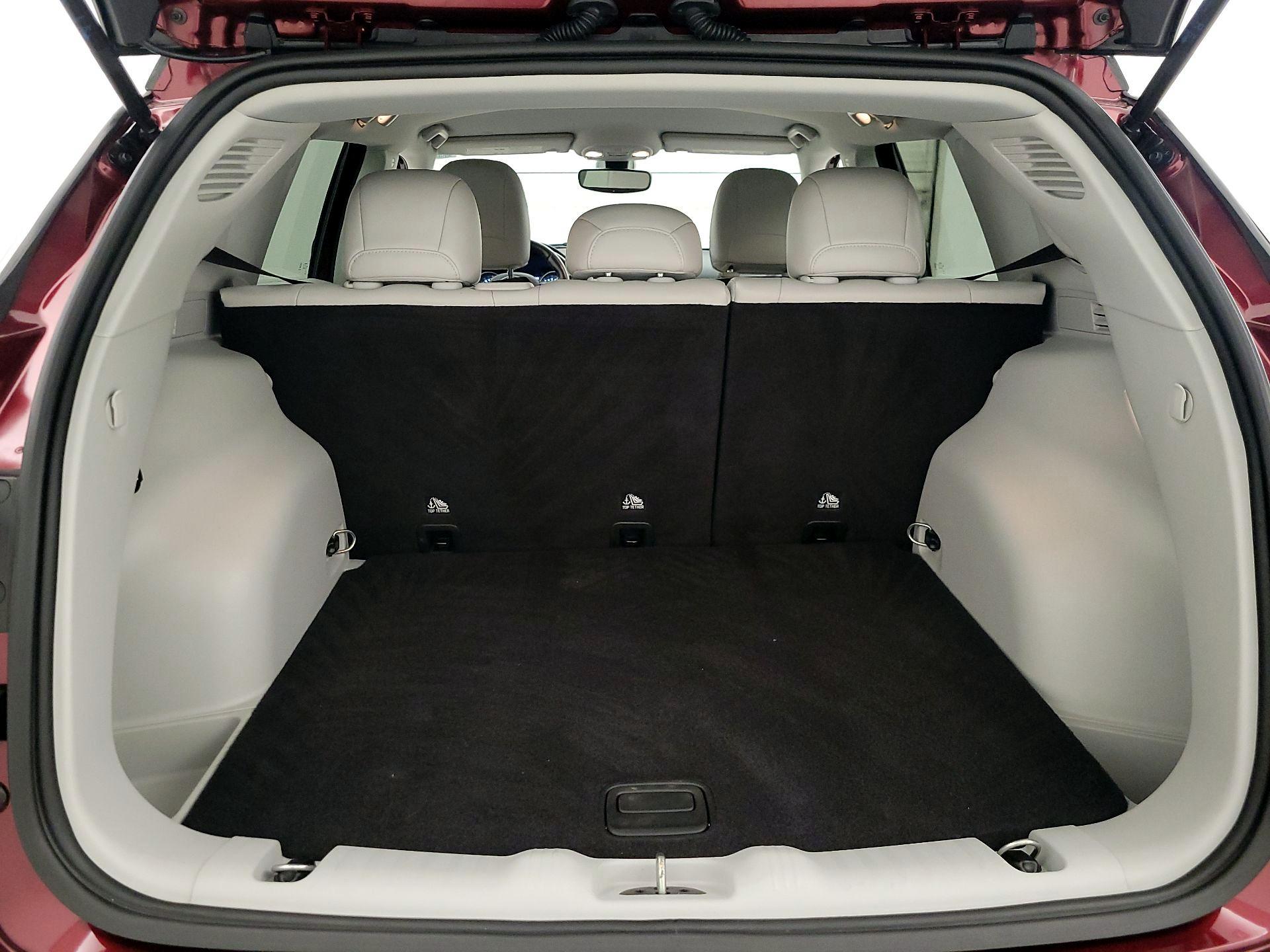 Thumbnail: 2020 Jeep Compass - 20