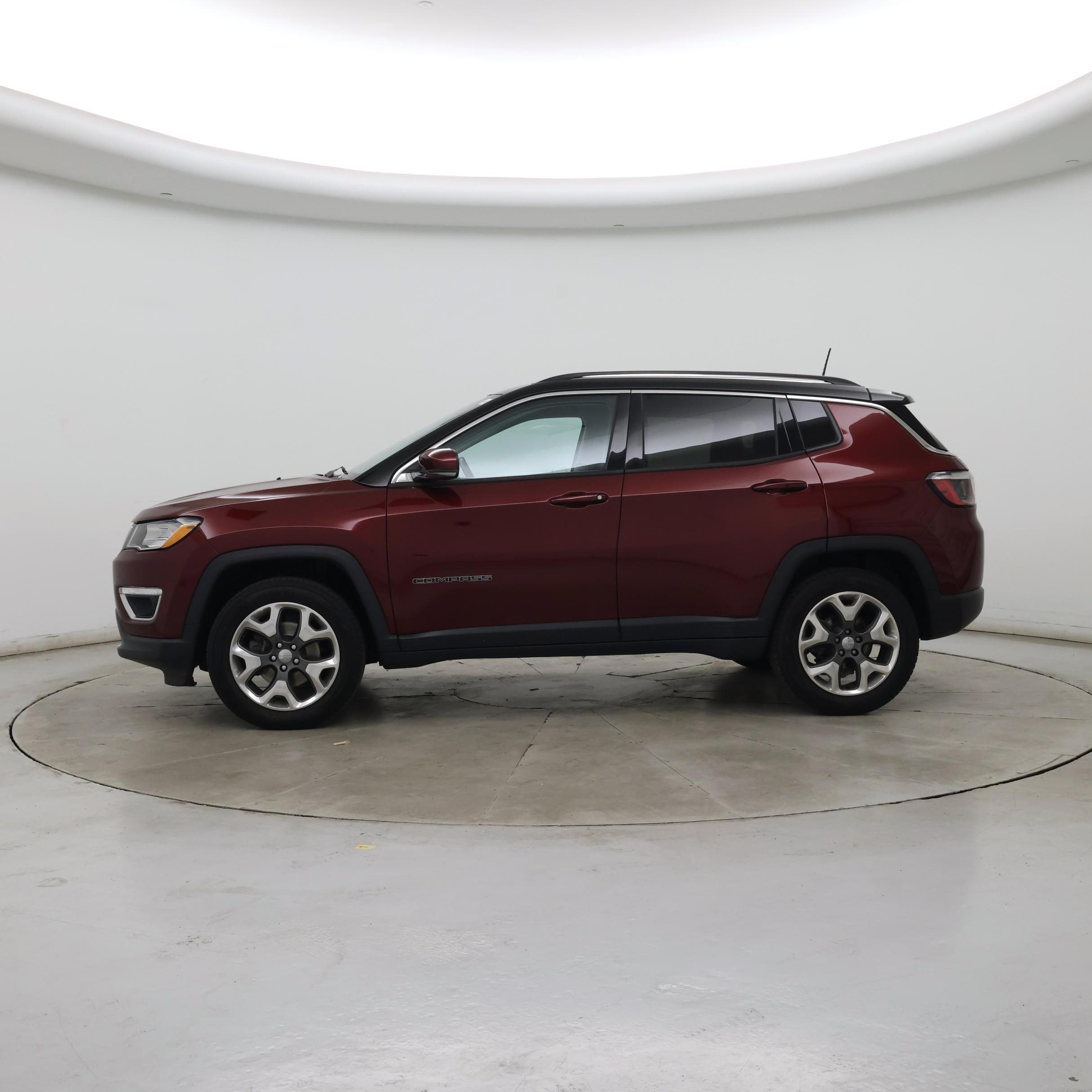 Thumbnail: 2020 Jeep Compass - 3