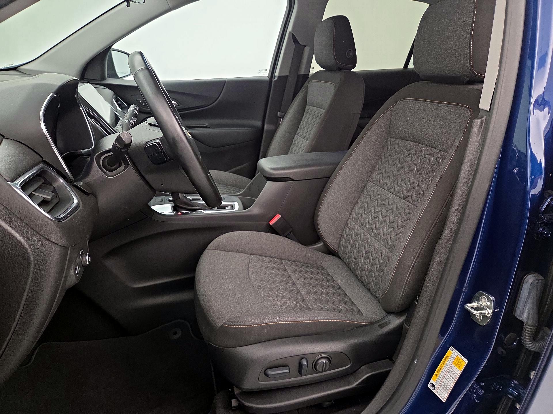 Thumbnail: 2023 Chevrolet Equinox - 11