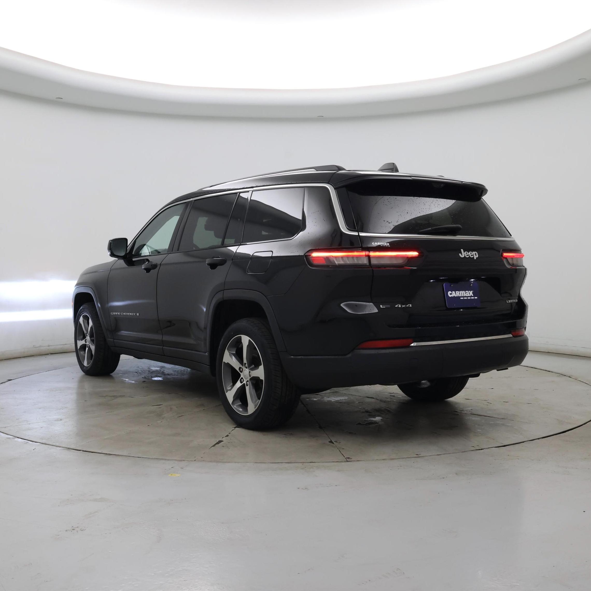 Thumbnail: 2023 Jeep Grand Cherokee L - 2