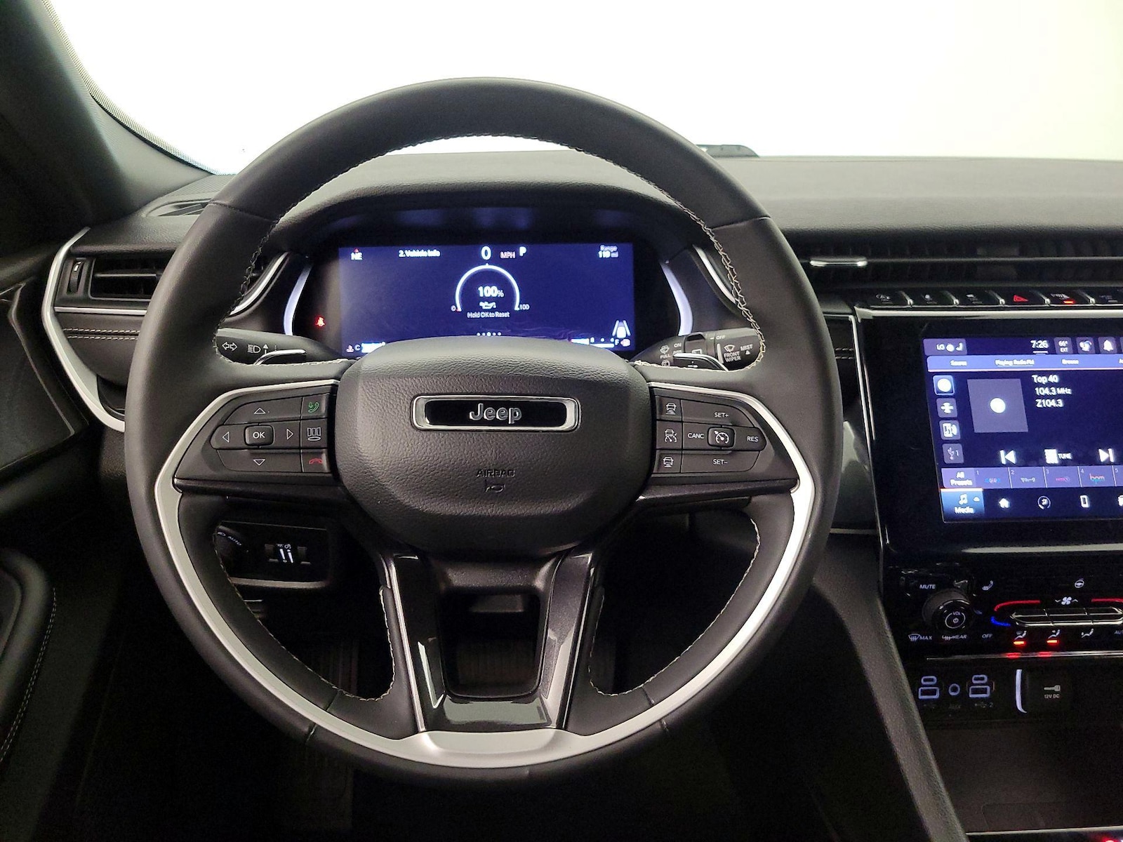 2023 Jeep Grand Cherokee L Altitude - Photo 11