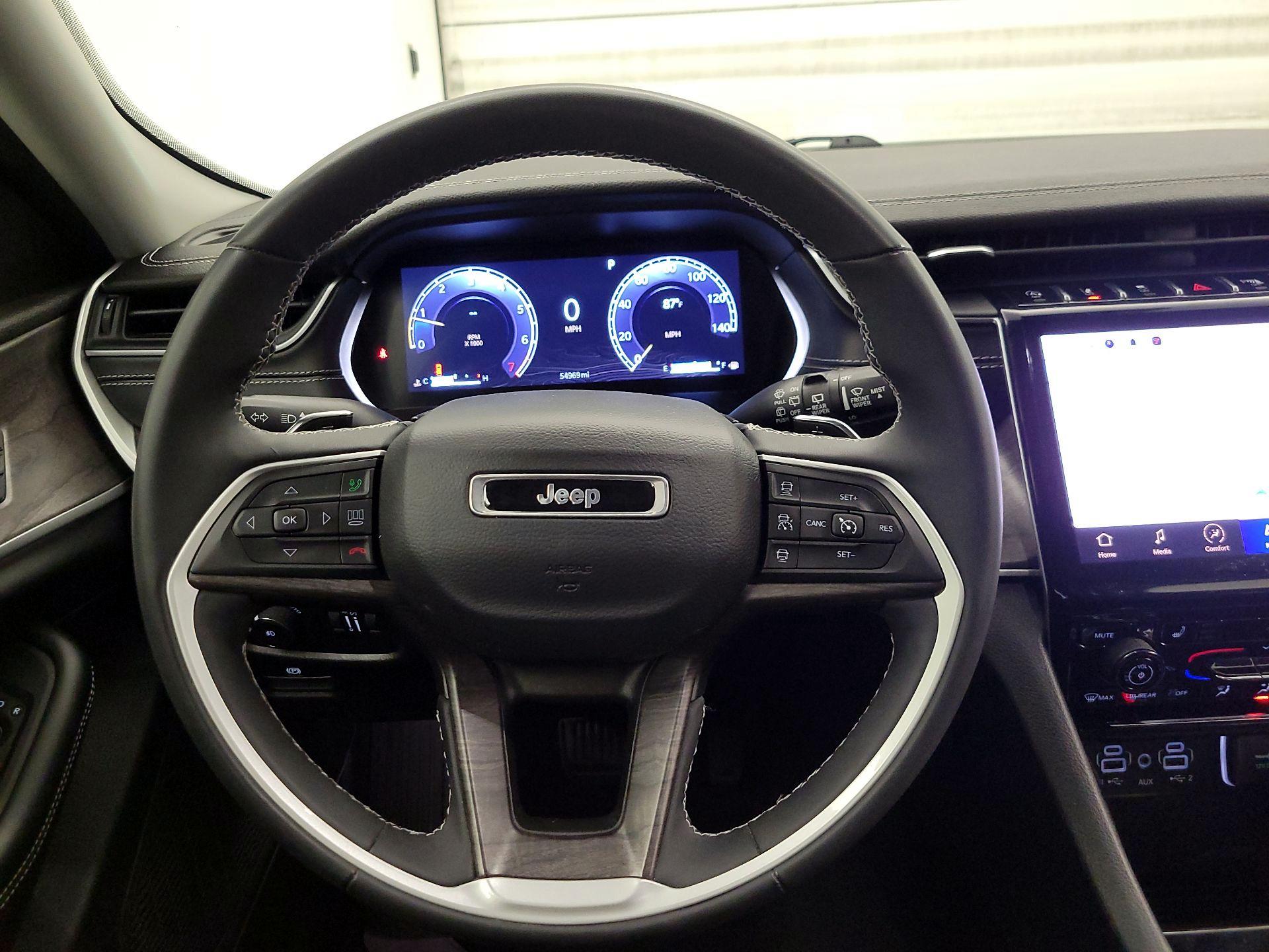 Thumbnail: 2023 Jeep Grand Cherokee L - 10