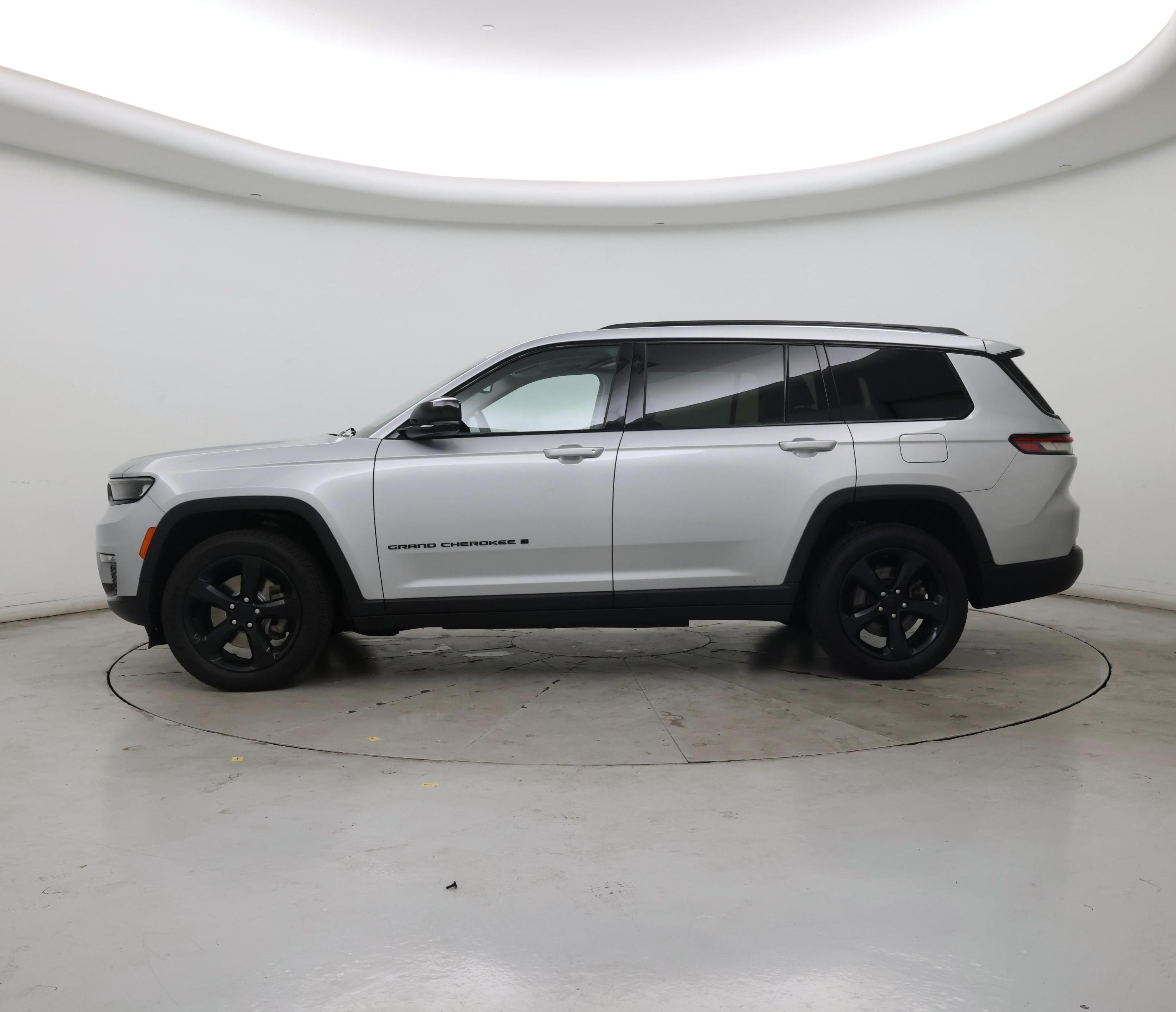 Thumbnail: 2023 Jeep Grand Cherokee L - 3